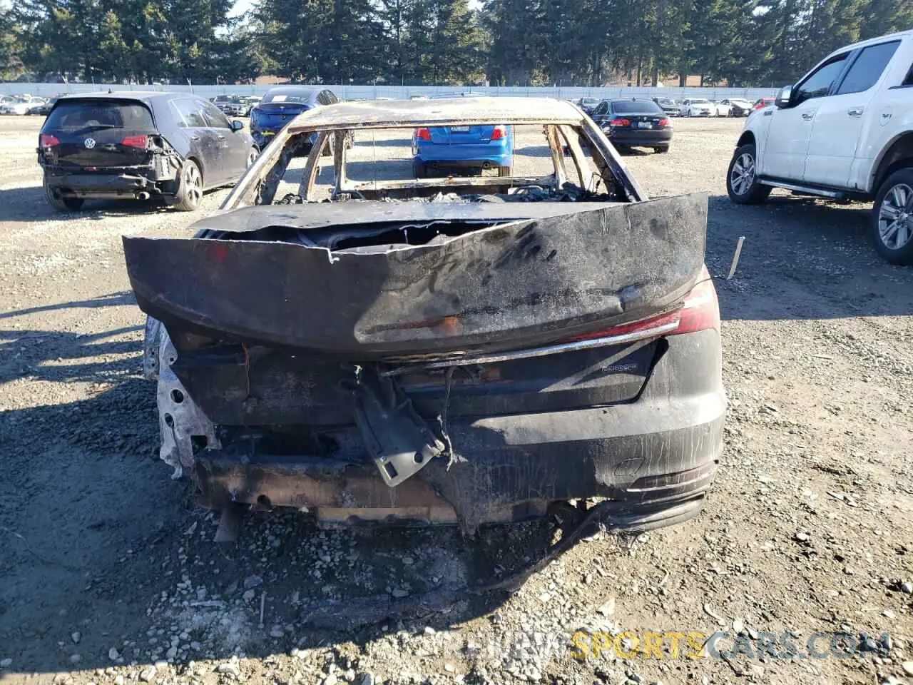 6 fotografías del automóvil dañado WAUE8AF27MN031037 AUDI A6 2021