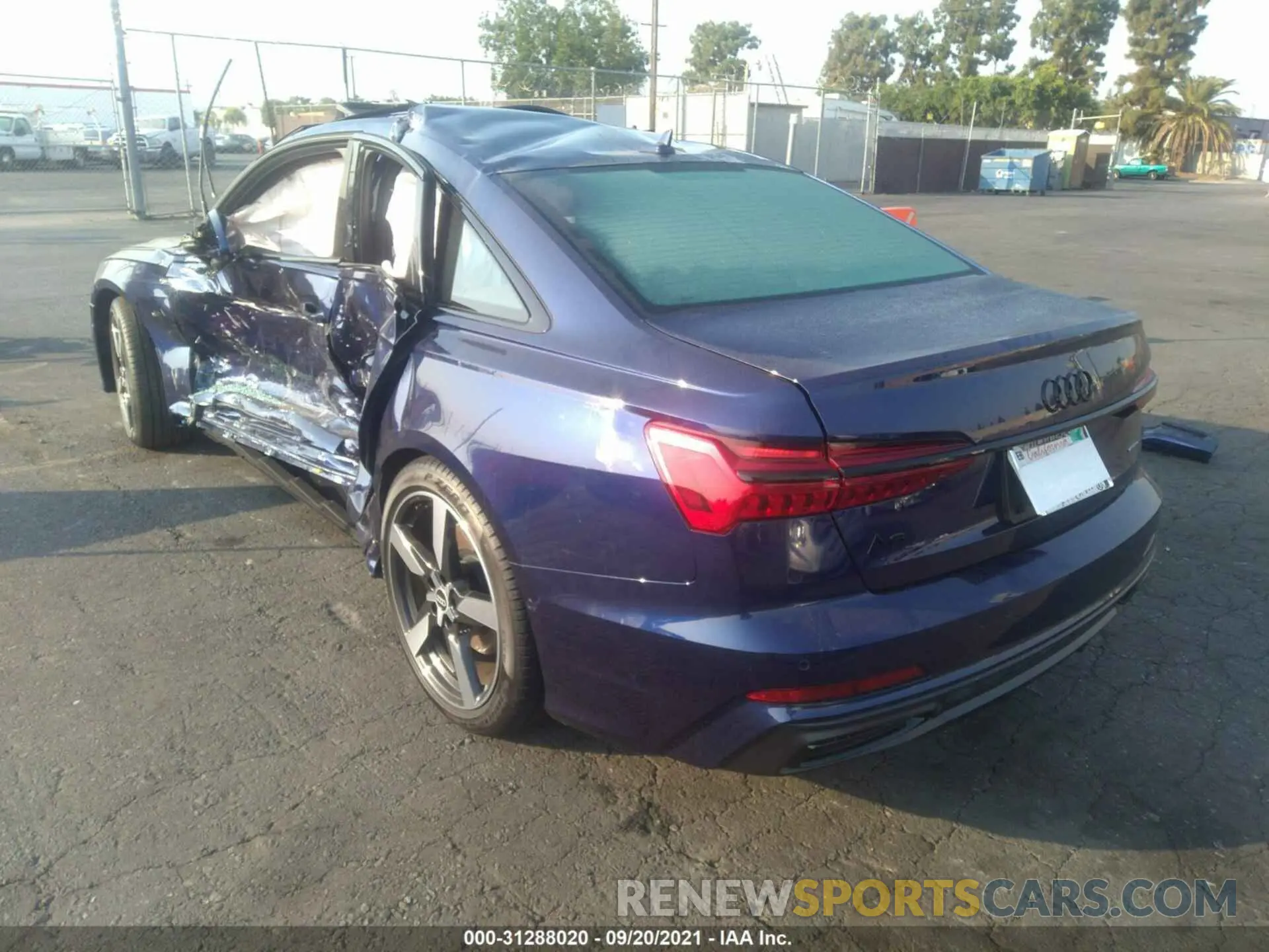 3 fotografías del automóvil dañado WAUL2AF23MN049897 AUDI A6 2021