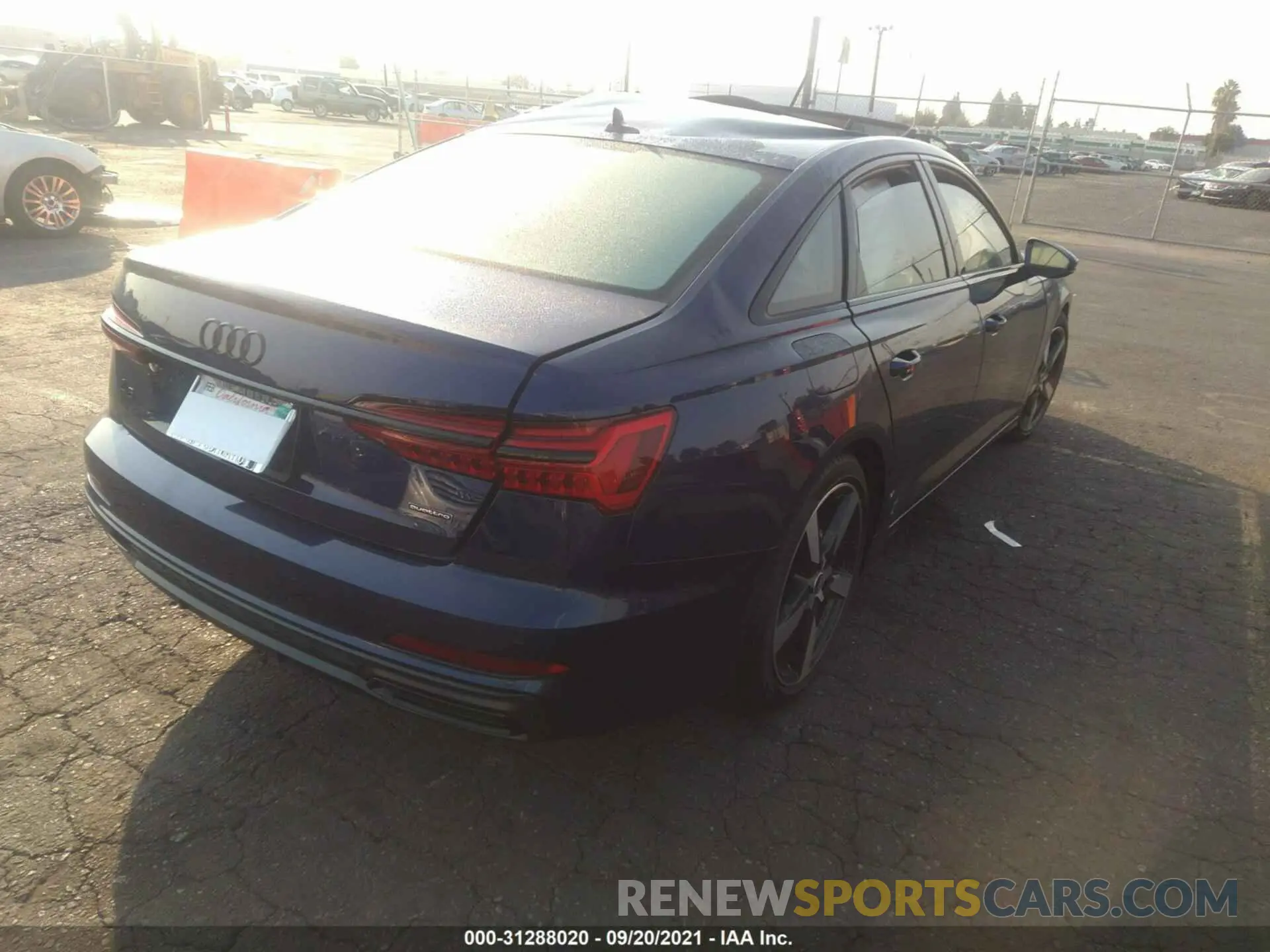 4 fotografías del automóvil dañado WAUL2AF23MN049897 AUDI A6 2021