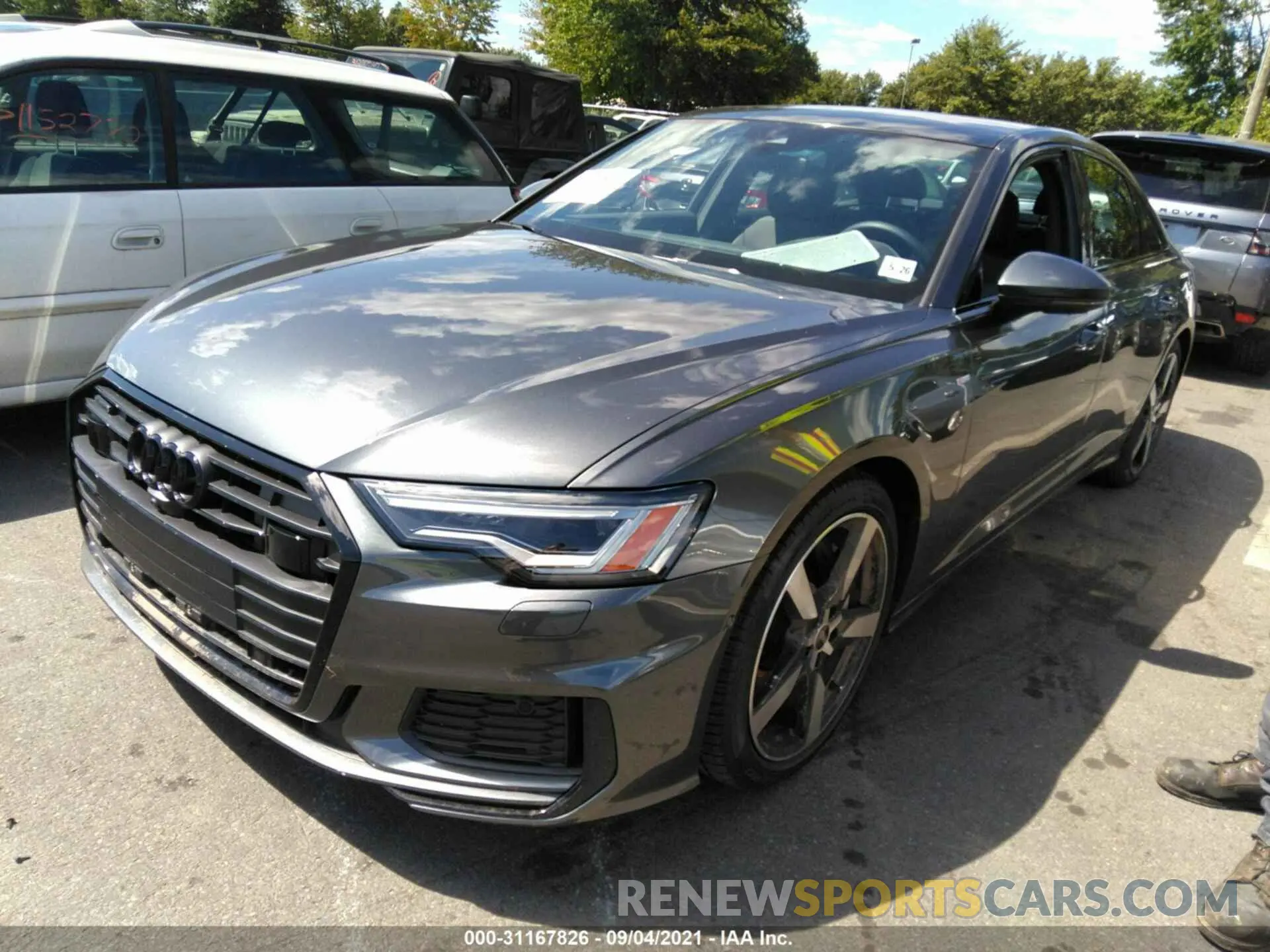 2 fotografías del automóvil dañado WAUL2AF28MN045957 AUDI A6 2021
