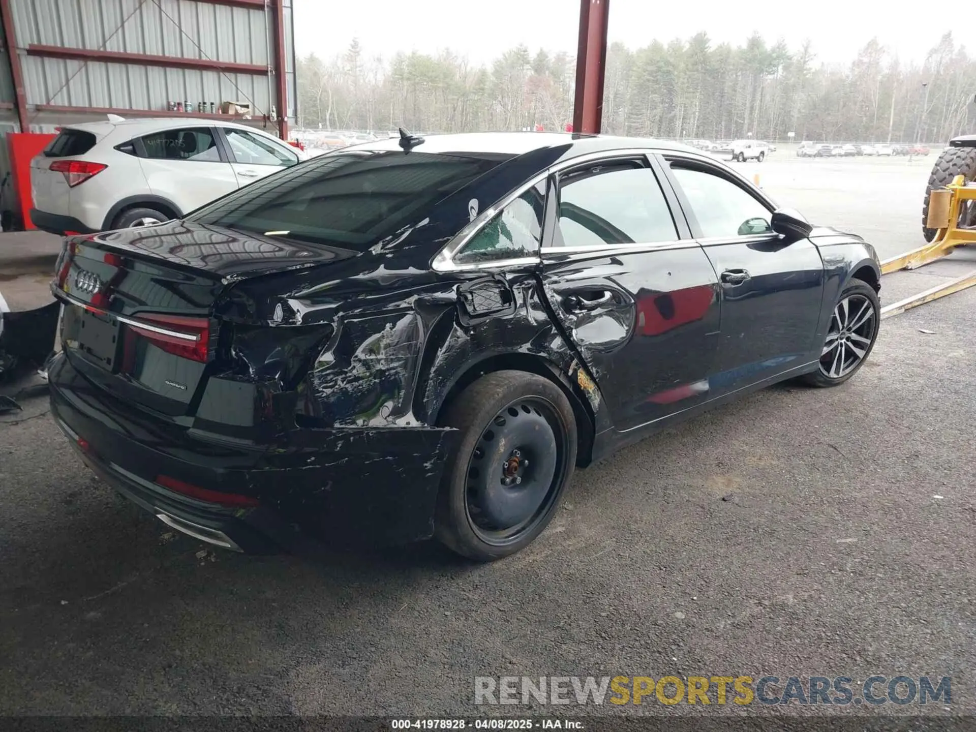 4 fotografías del automóvil dañado WAUM2BF23NN052875 AUDI A6 2022