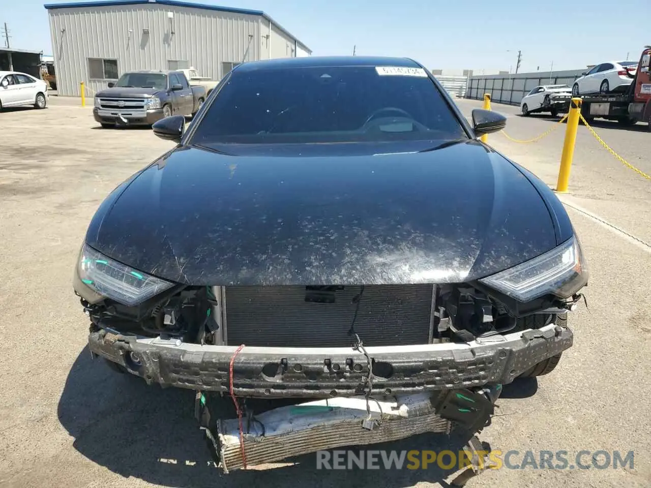 5 fotografías del automóvil dañado WAUM2BF25NN064087 AUDI A6 2022