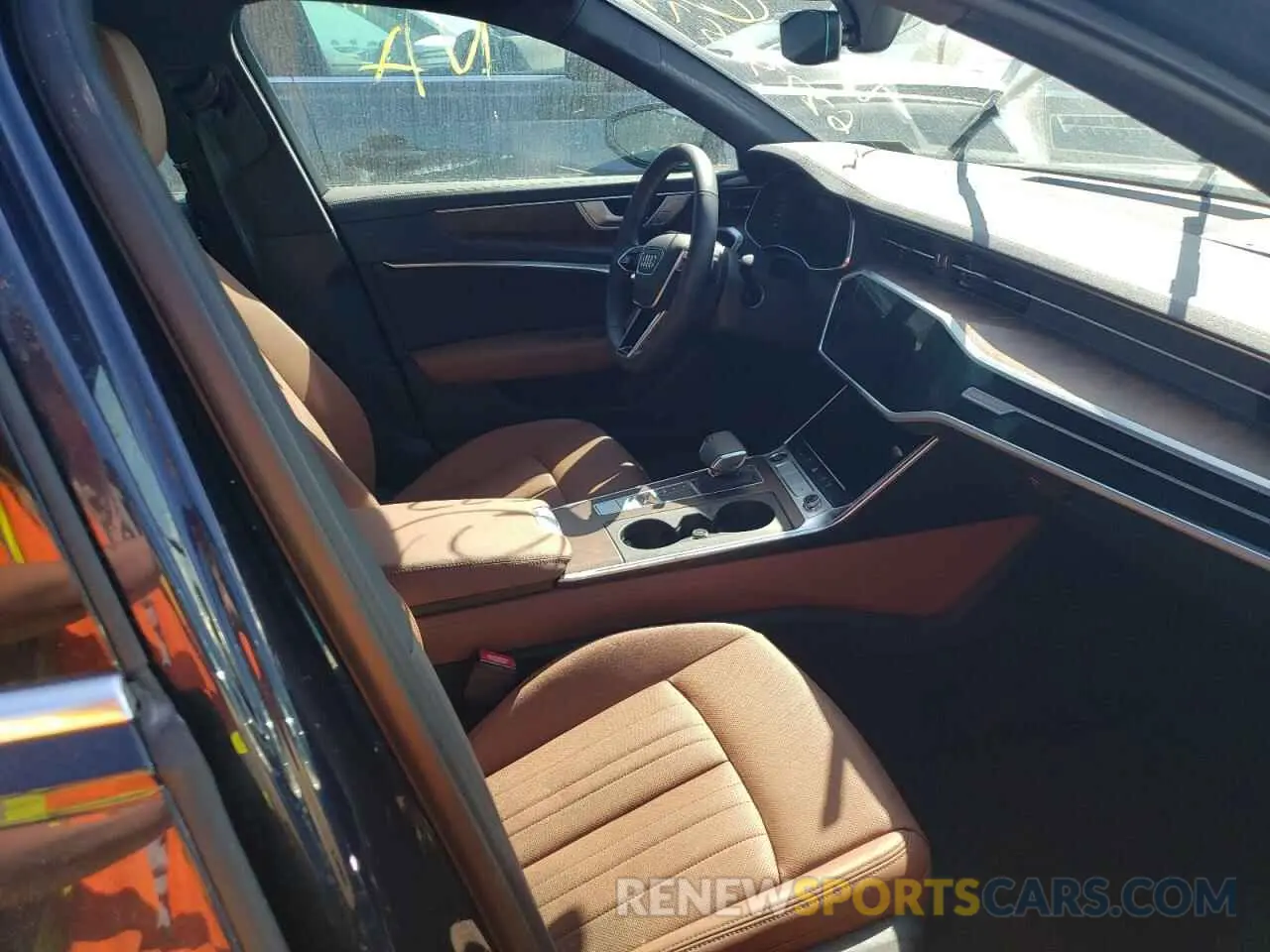 5 fotografías del automóvil dañado WAUM2BF29NN009528 AUDI A6 2022