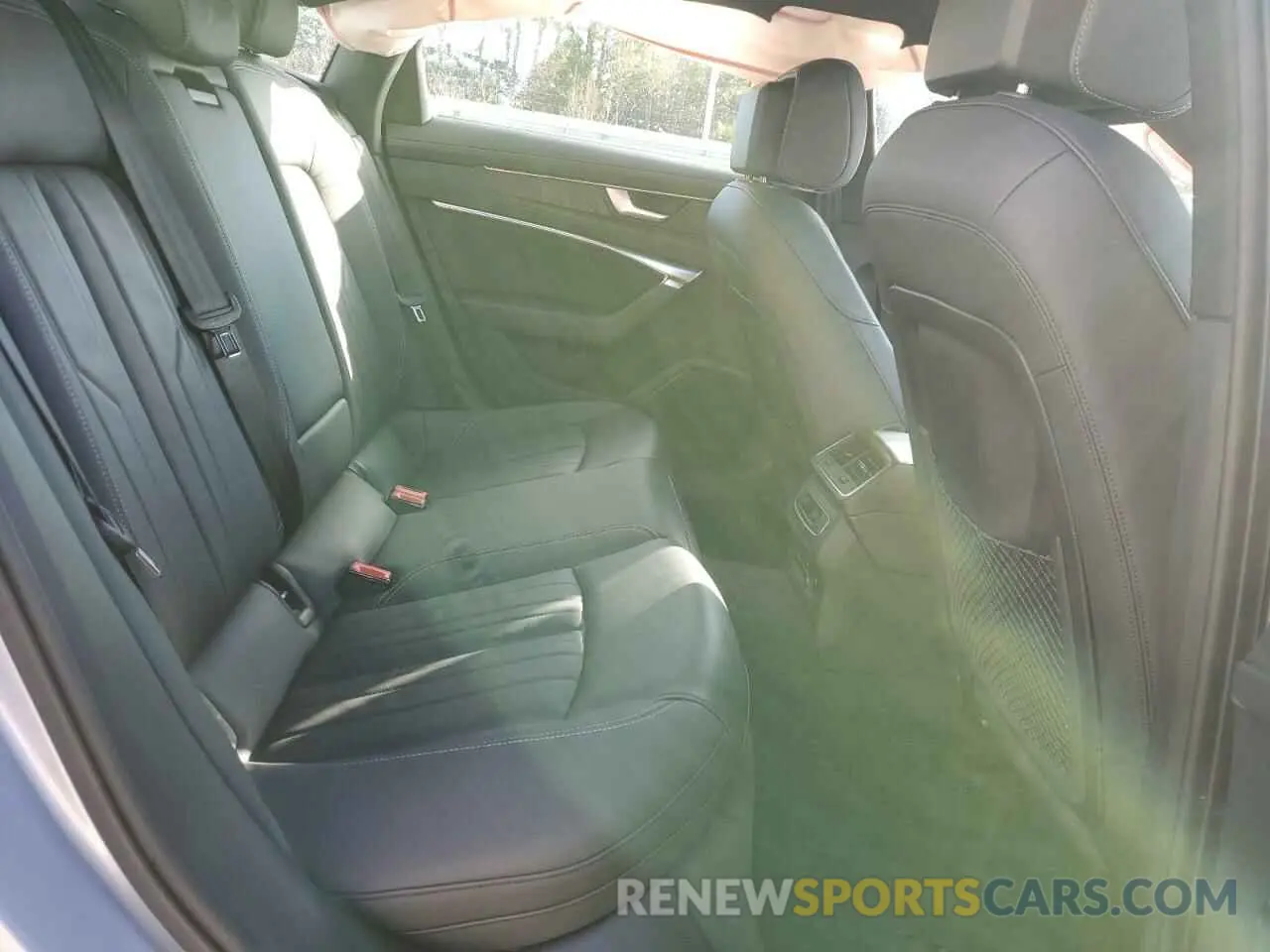10 fotografías del automóvil dañado WAUD3BF23PN018161 AUDI A6 2023