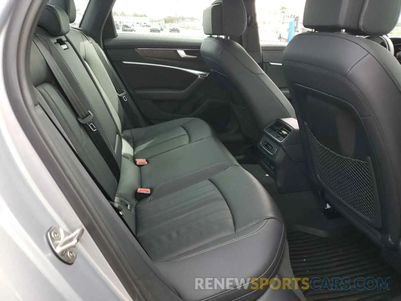 10 fotografías del automóvil dañado WAUD3BF23PN070003 AUDI A6 2023