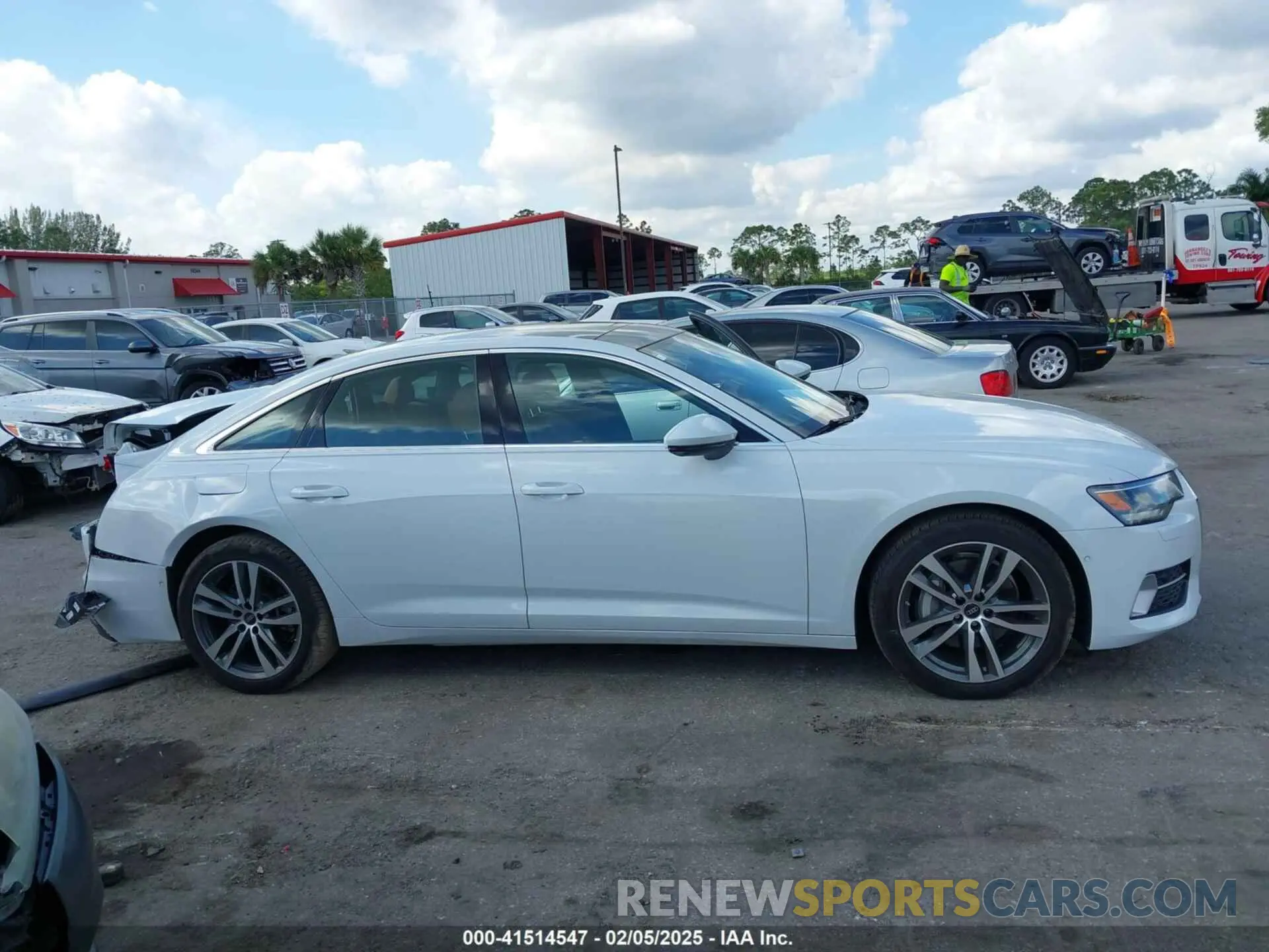 13 fotografías del automóvil dañado WAUD3BF27PN087628 AUDI A6 2023