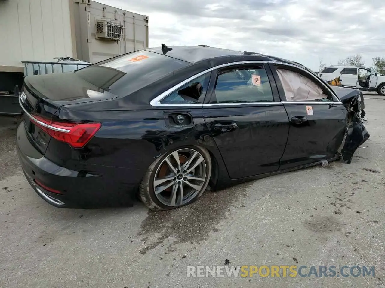 3 fotografías del automóvil dañado WAUD3BF28PN048949 AUDI A6 2023