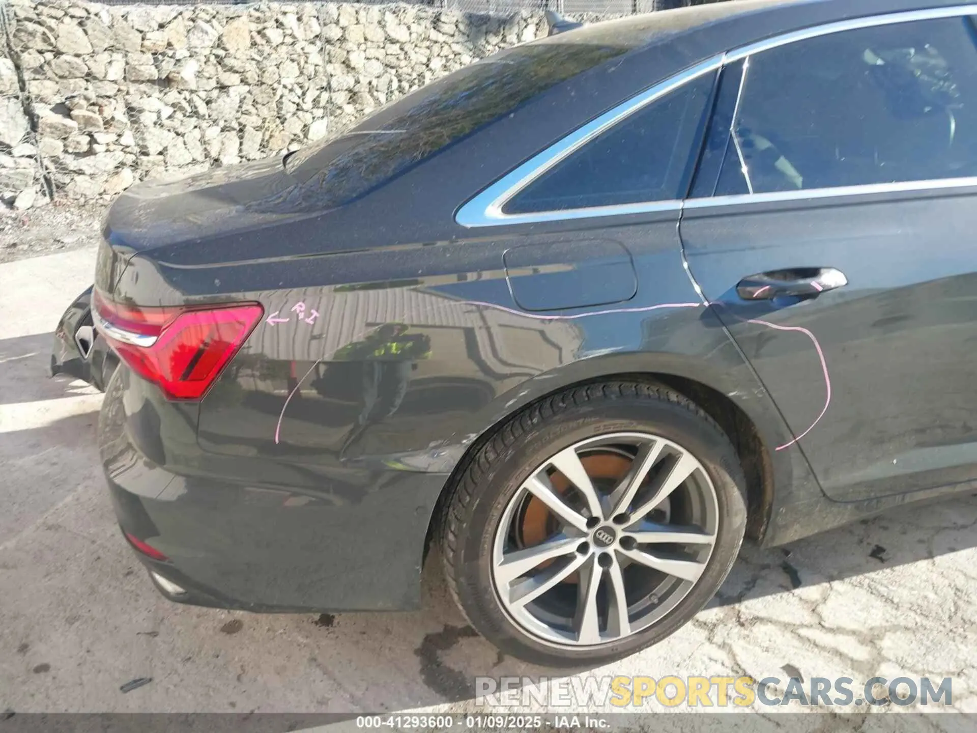 20 fotografías del automóvil dañado WAUE3BF25PN011569 AUDI A6 2023