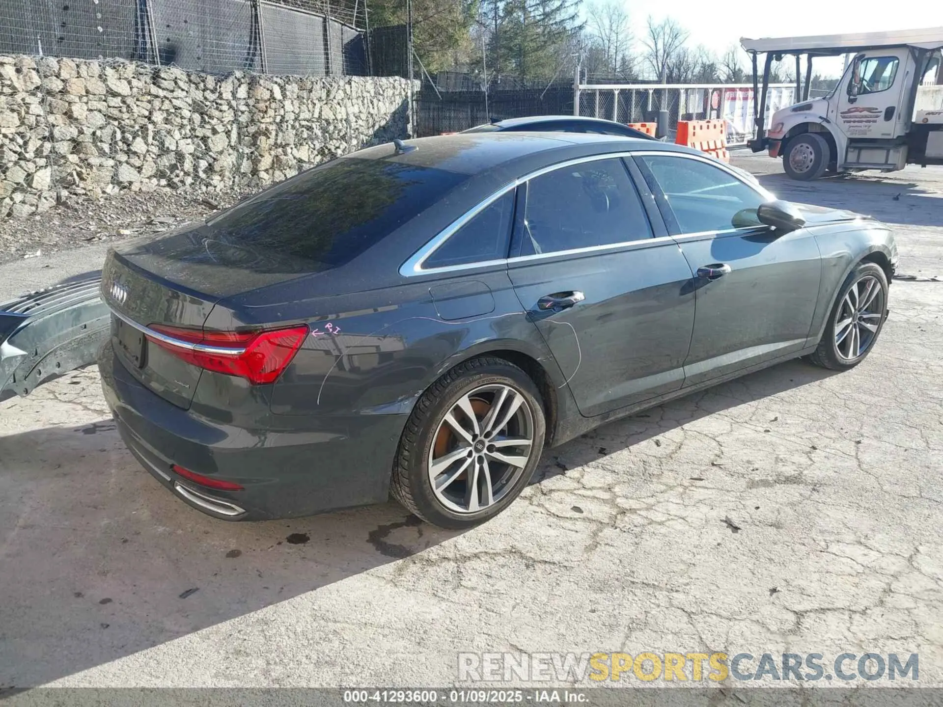 4 fotografías del automóvil dañado WAUE3BF25PN011569 AUDI A6 2023