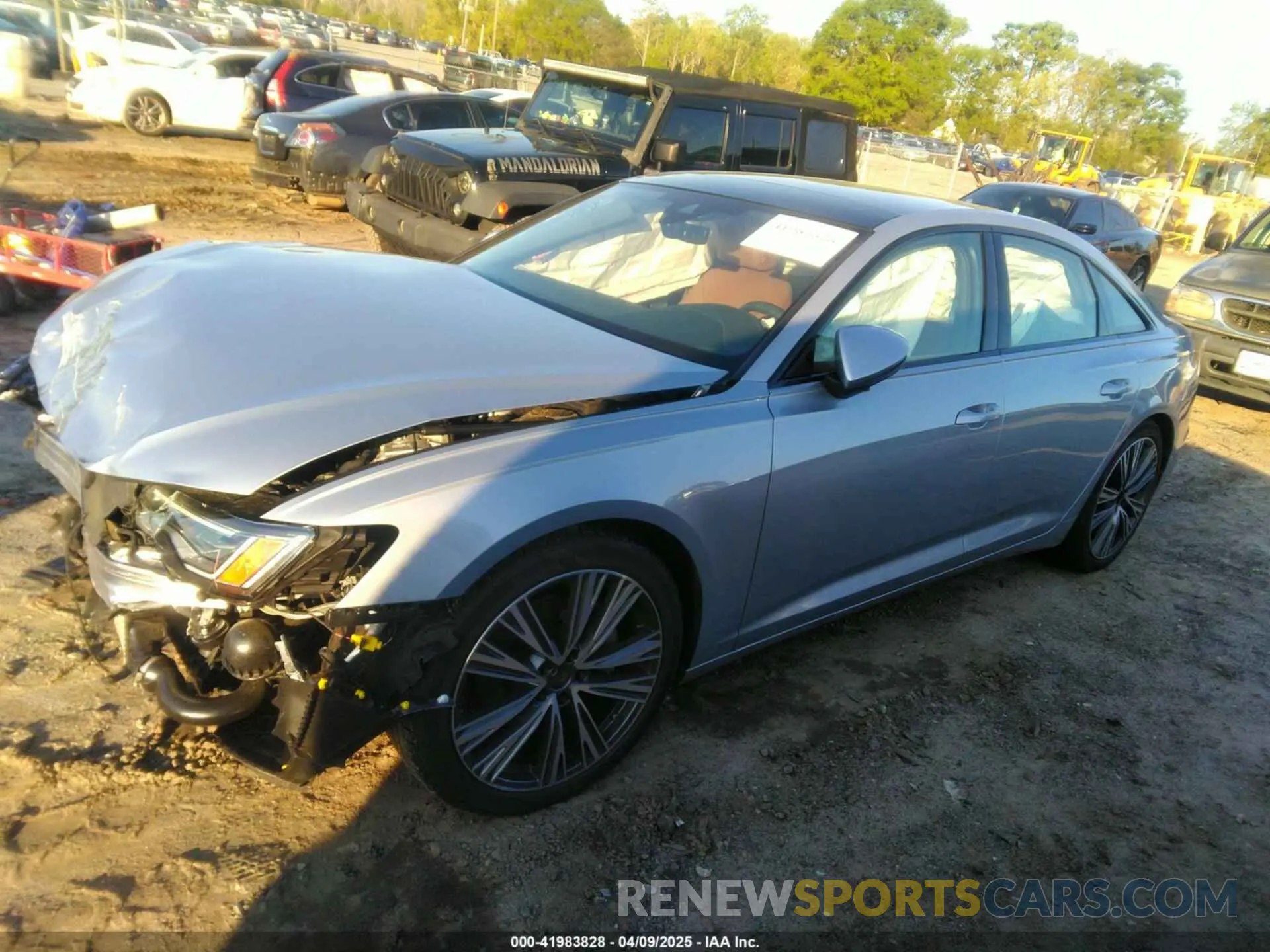 2 fotografías del automóvil dañado WAUE3BF20RN032509 AUDI A6 2024
