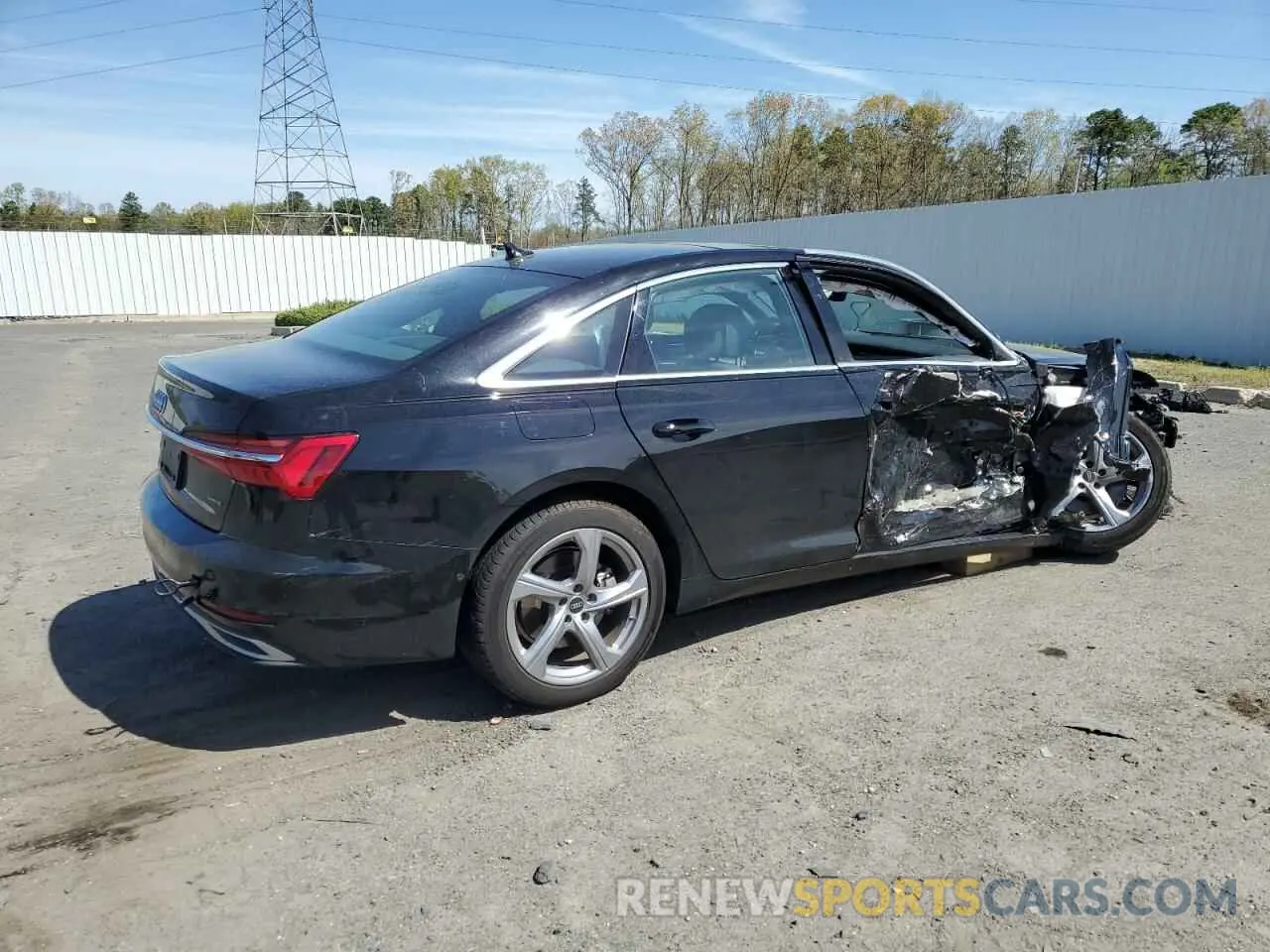 3 fotografías del automóvil dañado WAUE3BF20RN042781 AUDI A6 2024