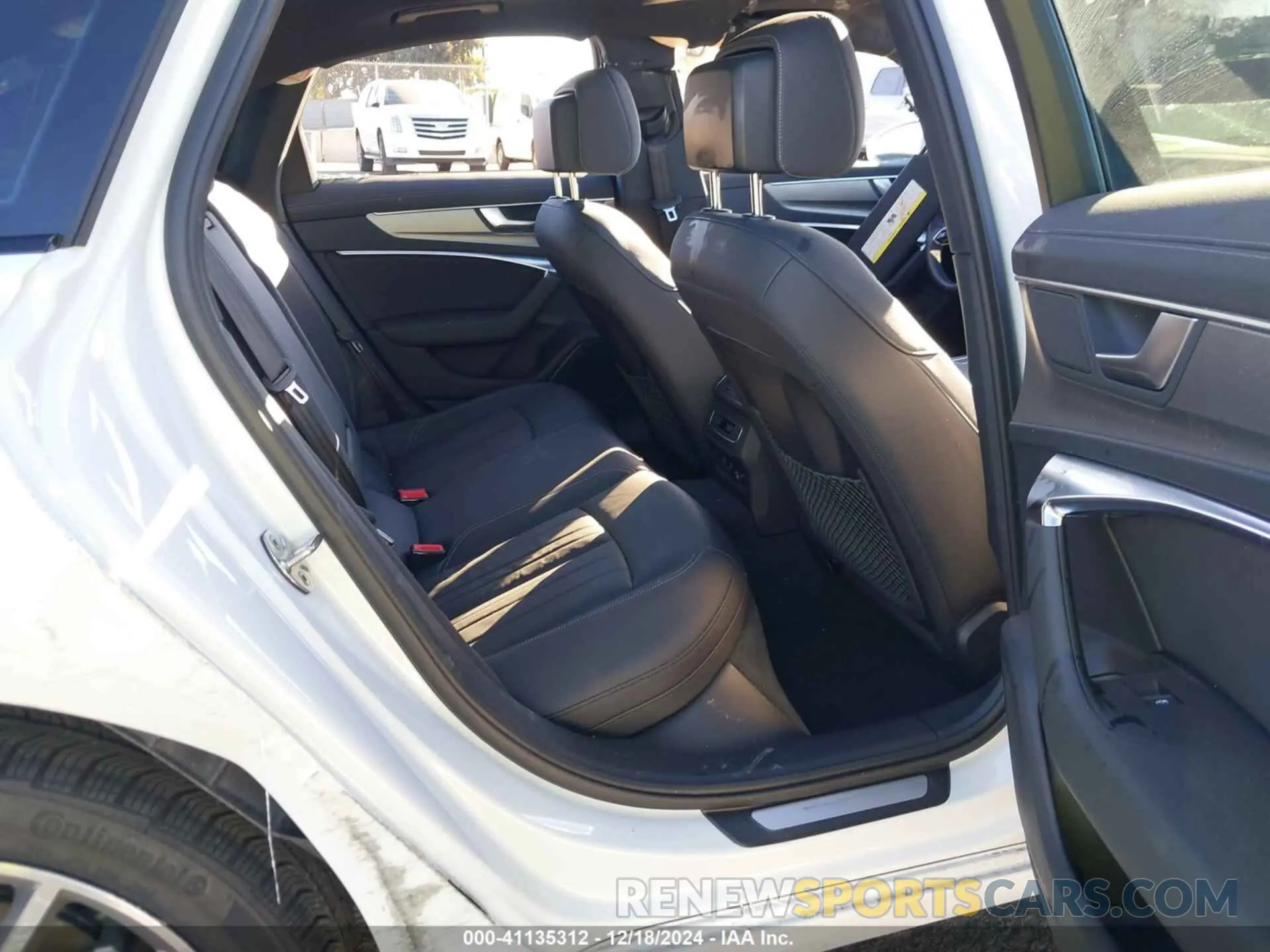 8 fotografías del automóvil dañado WAUK3BF29RN045035 AUDI A6 2024