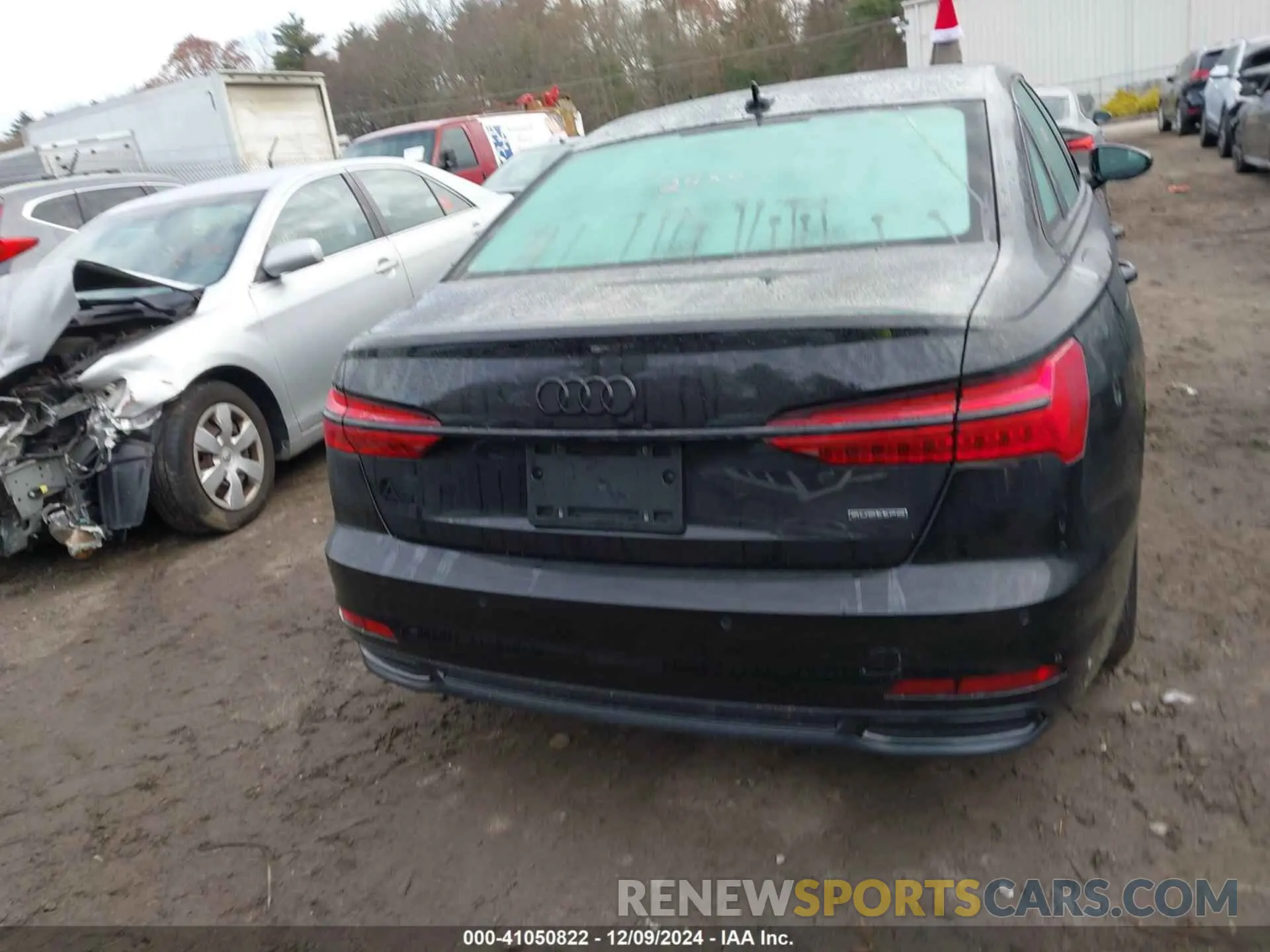 16 fotografías del automóvil dañado WAUD3AF2XMN056881 AUDI A6 SEDAN 2021