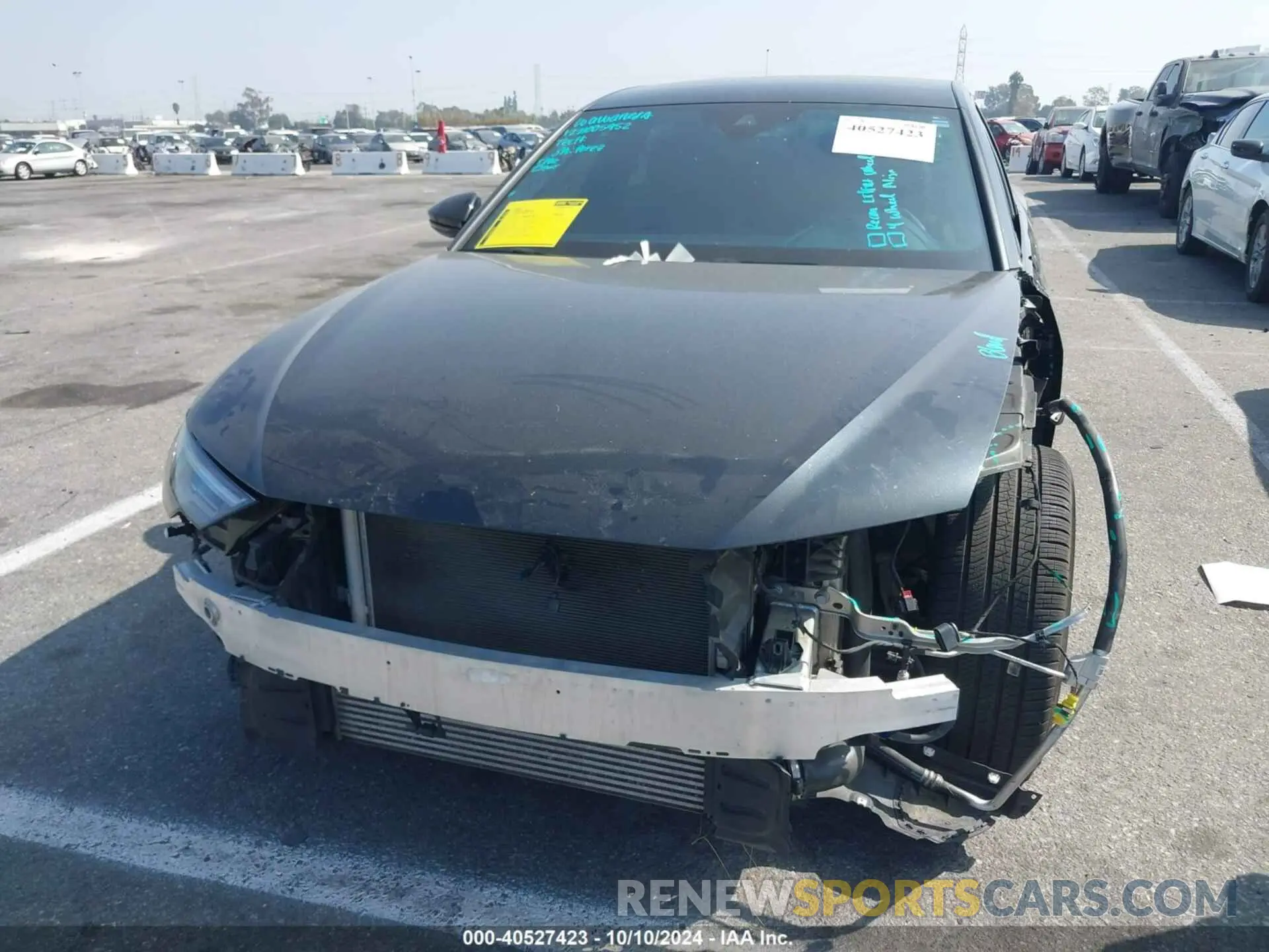 12 fotografías del automóvil dañado WAUL2AF20MN088821 AUDI A6 SEDAN 2021