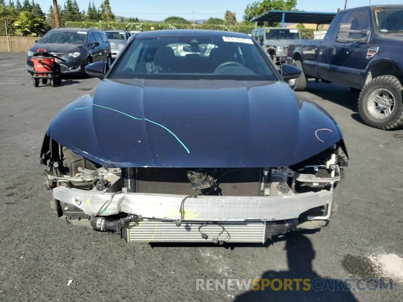 5 fotografías del automóvil dañado WAUR2AF21KN052210 AUDI A7 2019