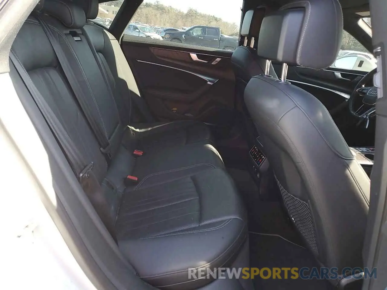 10 fotografías del automóvil dañado WAUU2AF21KN017385 AUDI A7 2019