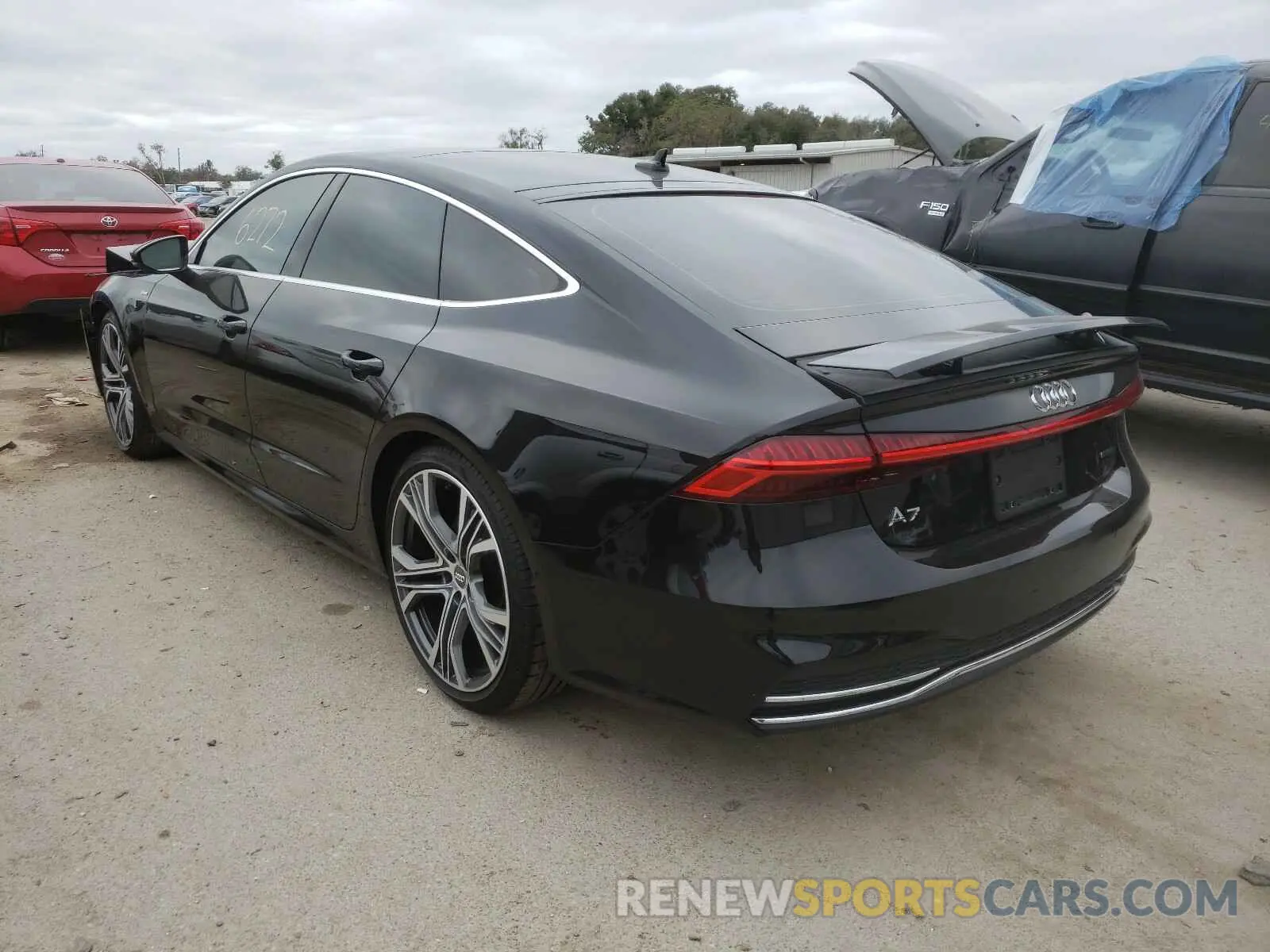3 fotografías del automóvil dañado WAUV2AF2XLN025894 AUDI A7 2020