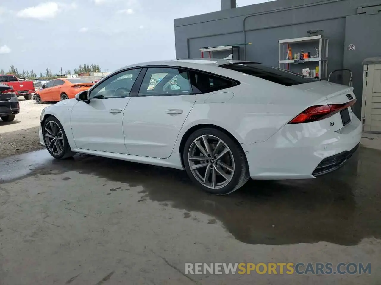 2 fotografías del automóvil dañado WAUTPBF21MN082128 AUDI A7 2021
