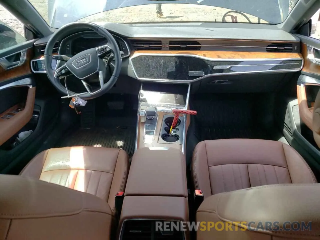 8 fotografías del automóvil dañado WAUTPBF21MN085269 AUDI A7 2021