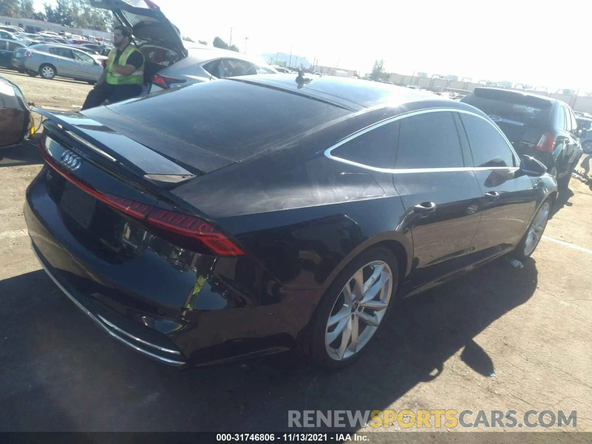 4 fotografías del automóvil dañado WAUU2AF20MN051059 AUDI A7 2021