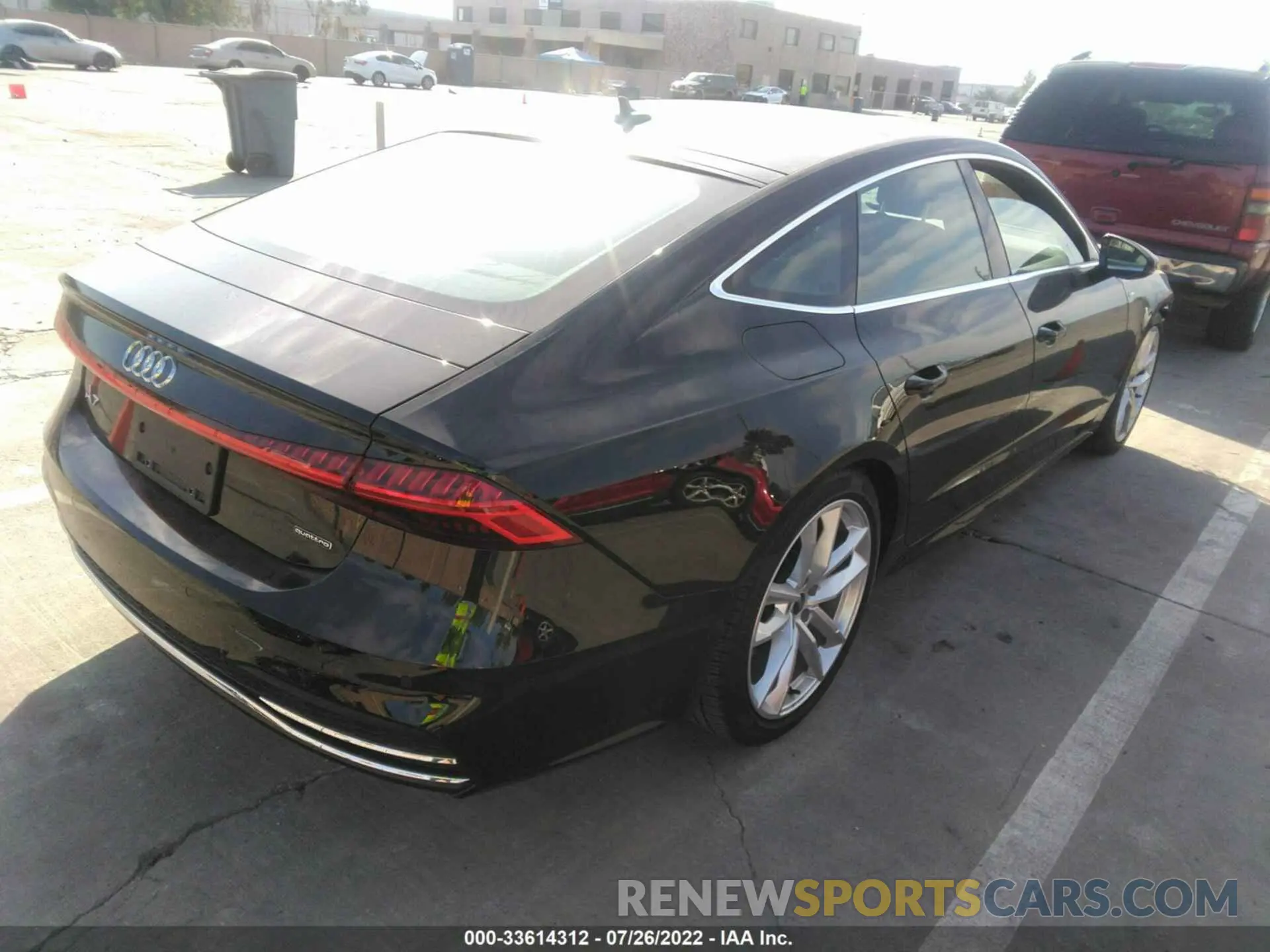 4 fotografías del automóvil dañado WAUV2AF2XMN046245 AUDI A7 2021