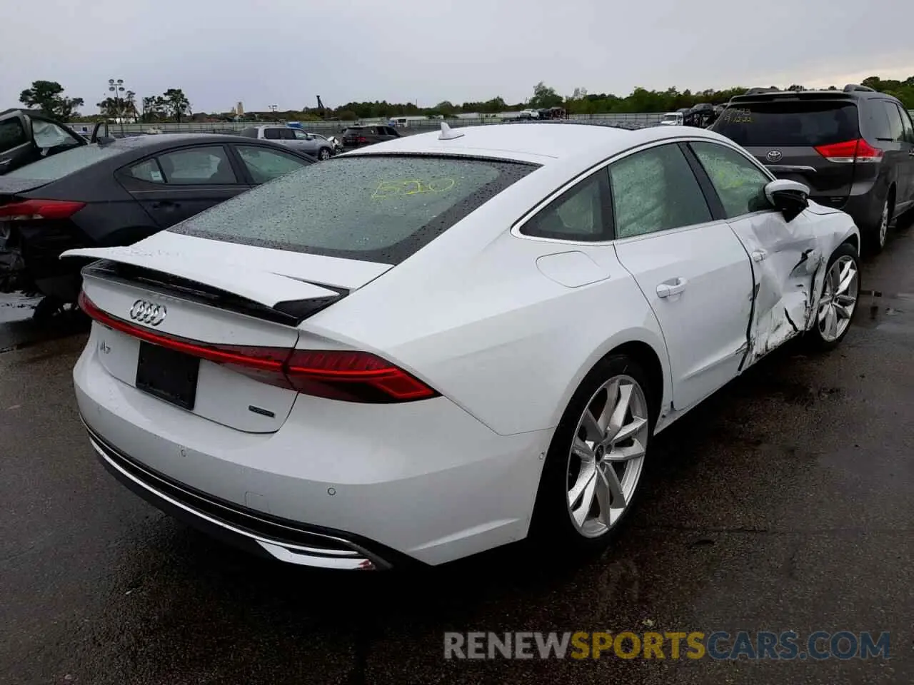 4 fotografías del automóvil dañado WAUP2BF22NN038172 AUDI A7 2022
