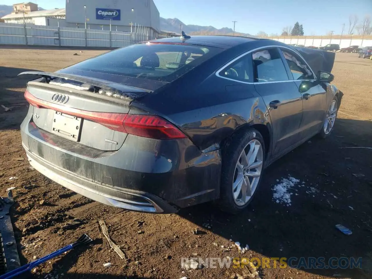 4 fotografías del automóvil dañado WAUR2BF24NN008311 AUDI A7 2022