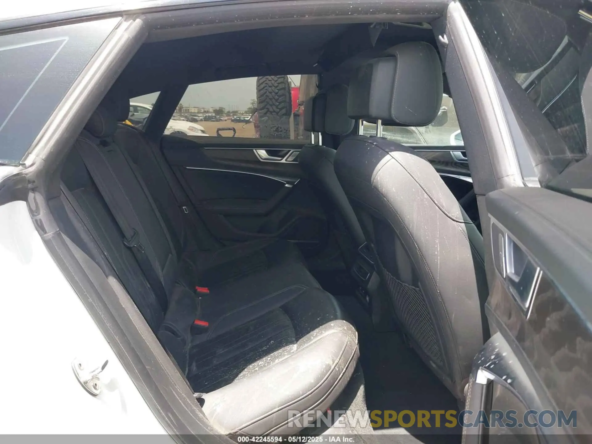 8 fotografías del automóvil dañado WAUU2AF29LN057151 AUDI A7 SPORTBACK 2020