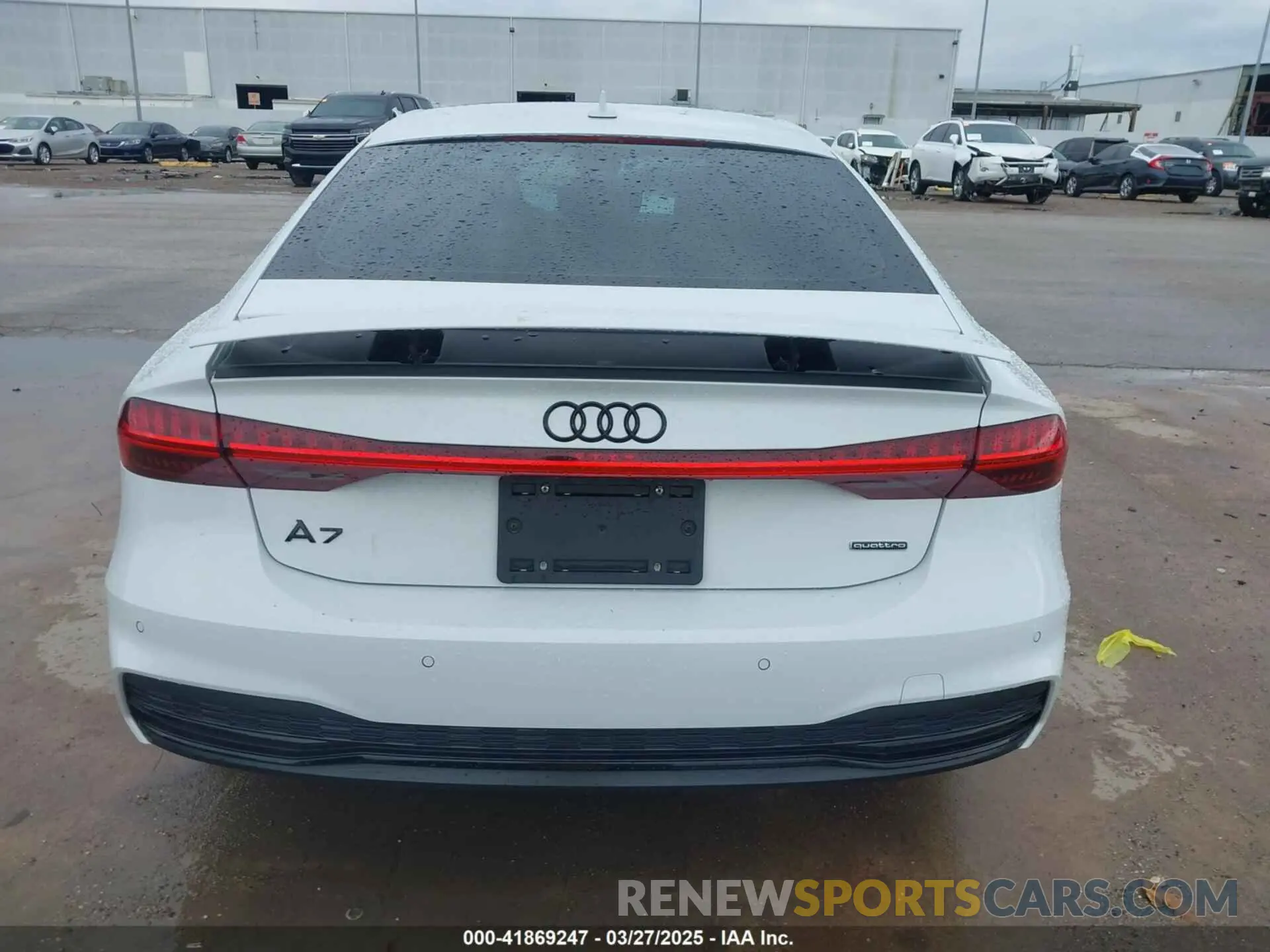 17 fotografías del automóvil dañado WAUU2BF23NN059065 AUDI A7 SPORTBACK 2022