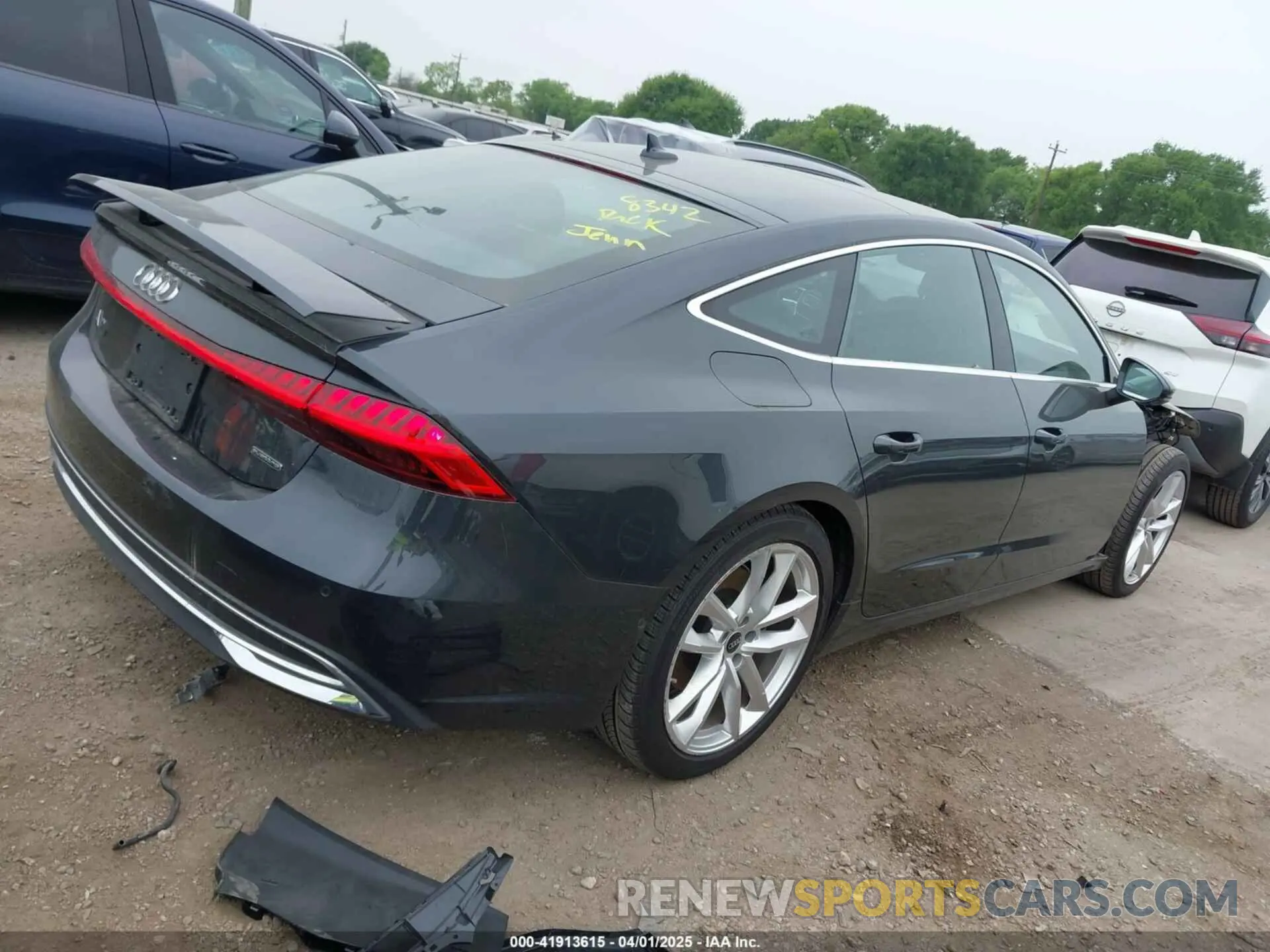 4 fotografías del automóvil dañado WAUS2BF28PN018781 AUDI A7 SPORTBACK 2023