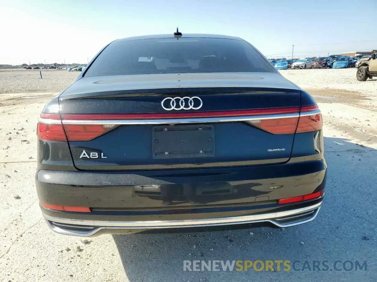 6 fotografías del automóvil dañado WAU8DAF80KN011030 AUDI A8 2019