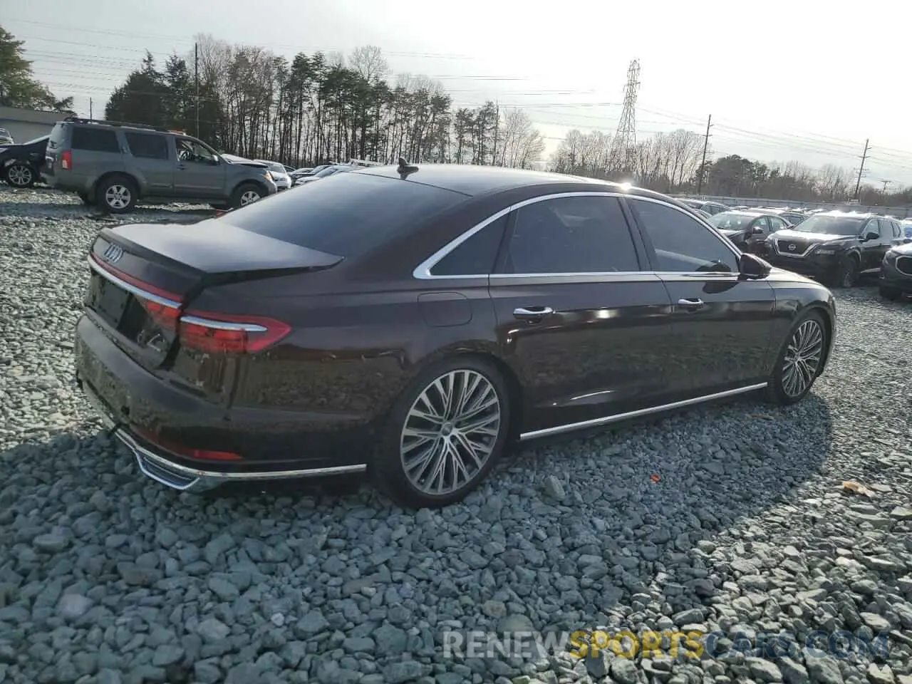 3 fotografías del automóvil dañado WAU8DAF83KN014441 AUDI A8 2019