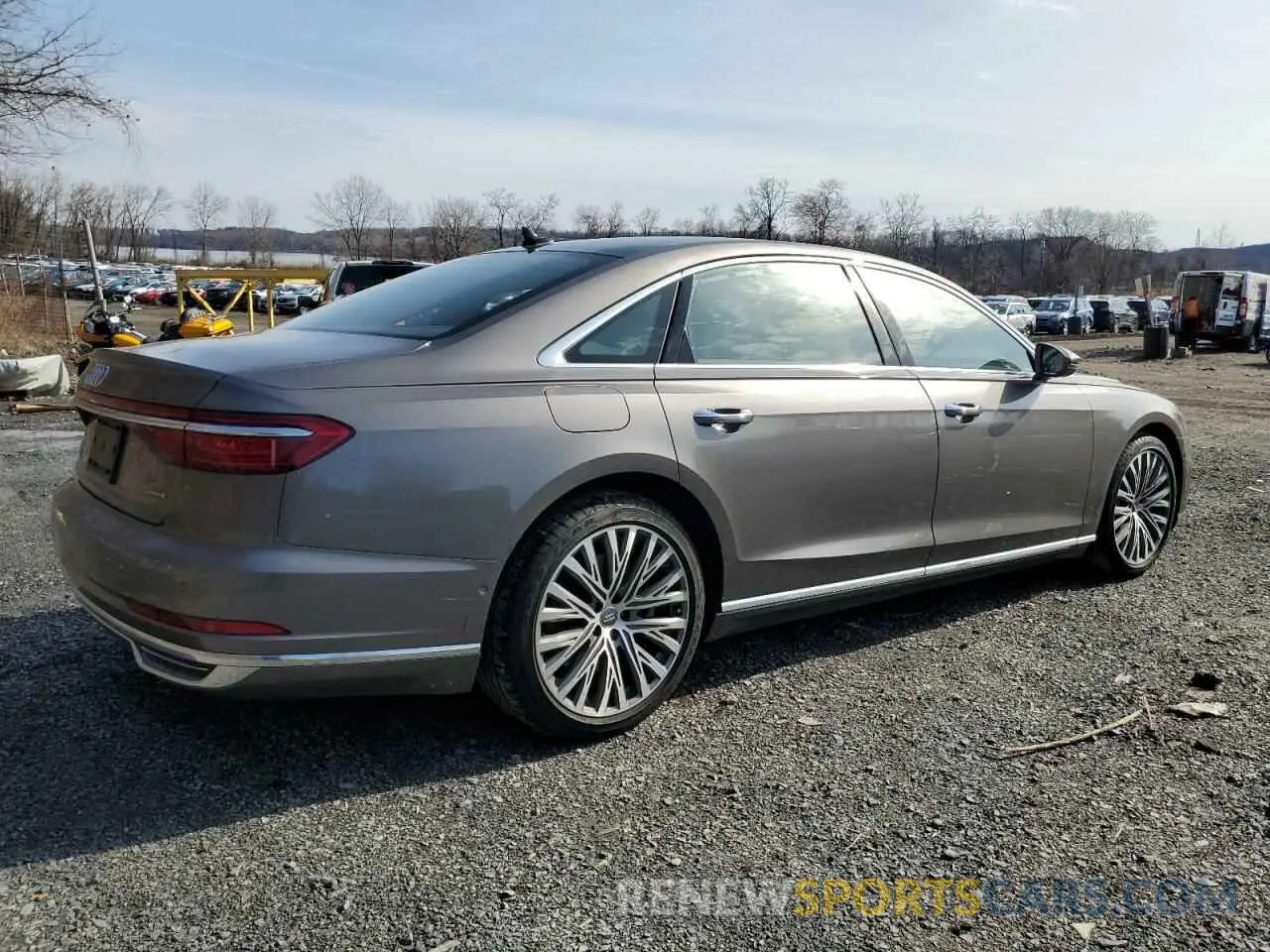 3 fotografías del automóvil dañado WAU8DAF86KN005264 AUDI A8 2019