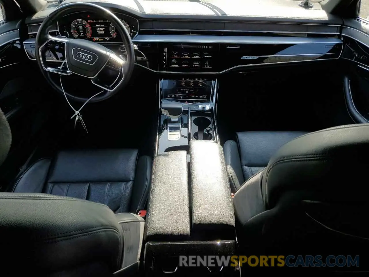 8 fotografías del automóvil dañado WAU8DAF86KN005264 AUDI A8 2019
