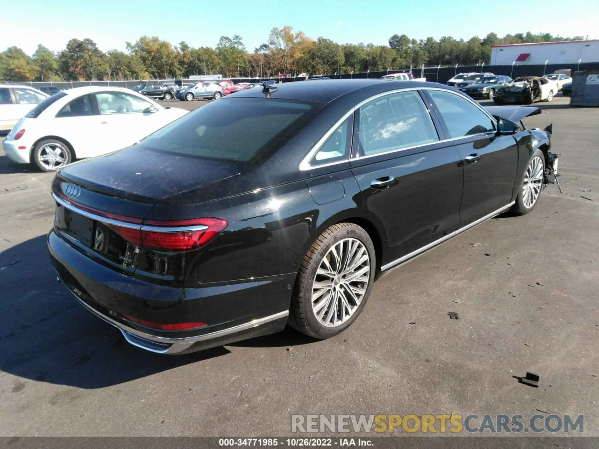 4 fotografías del automóvil dañado WAU8DAF88KN014774 AUDI A8 2019