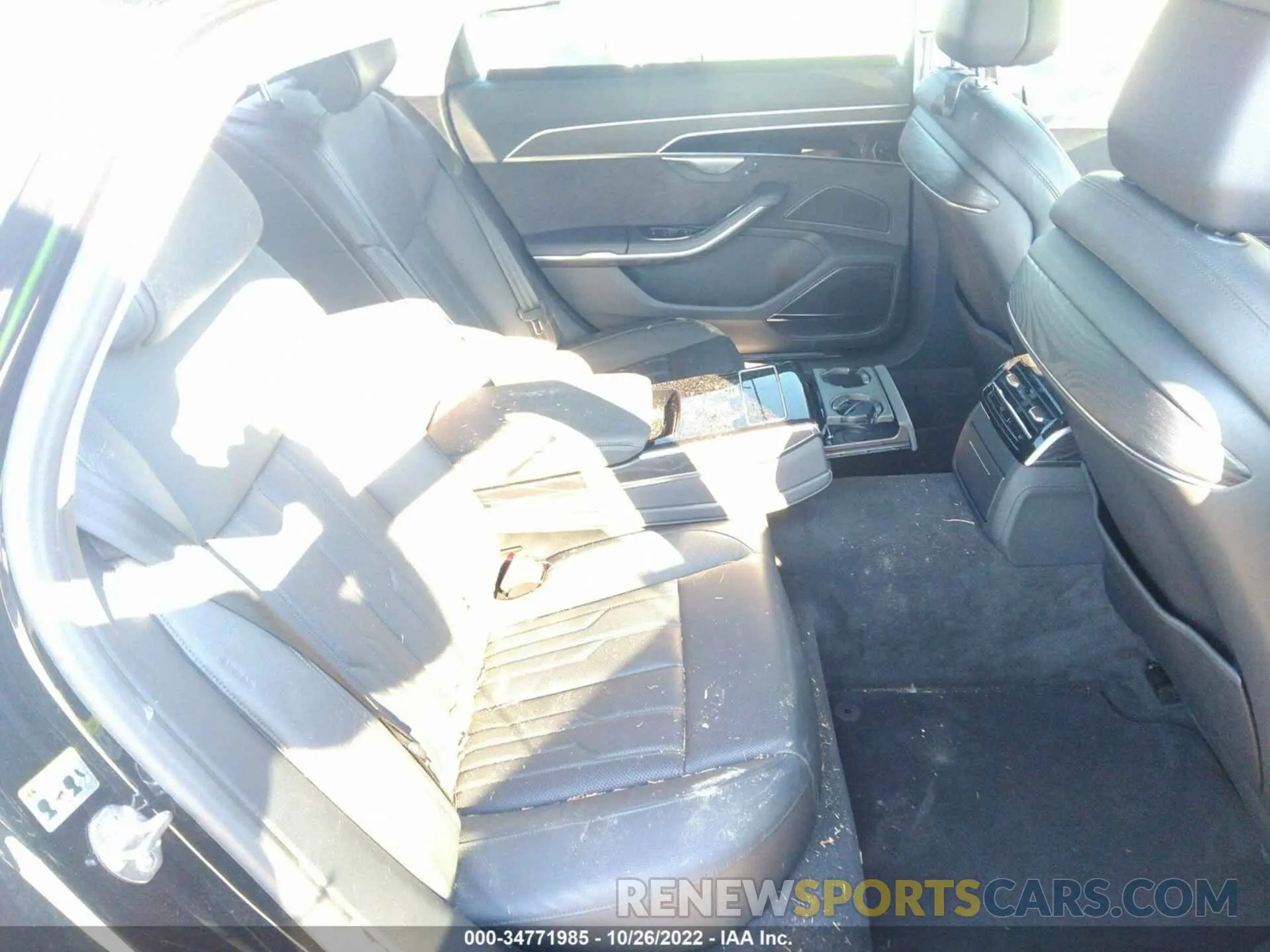8 fotografías del automóvil dañado WAU8DAF88KN014774 AUDI A8 2019