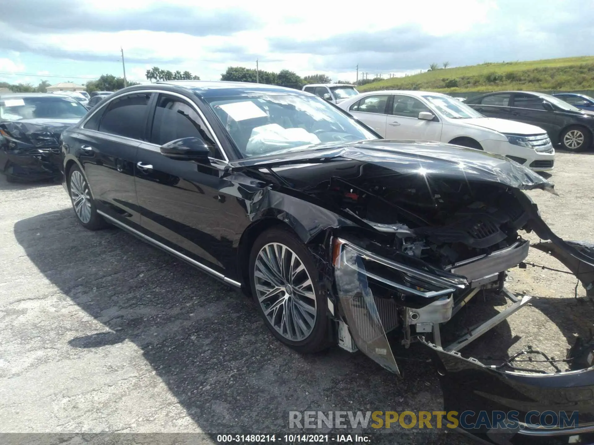 1 fotografías del automóvil dañado WAU8DAF8XKN009687 AUDI A8 2019