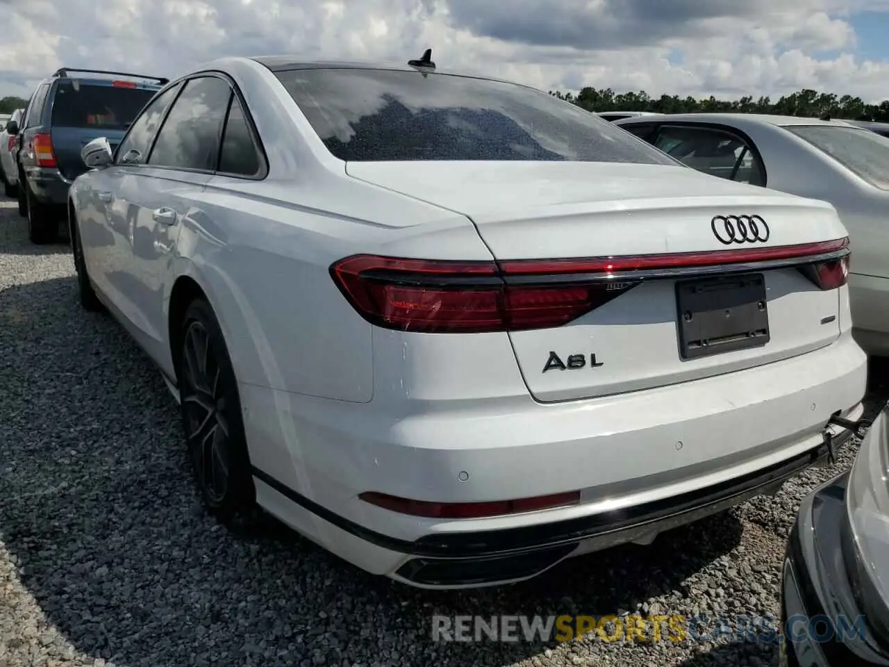 6 fotografías del automóvil dañado WAU8DAF81MN011833 AUDI A8 2021