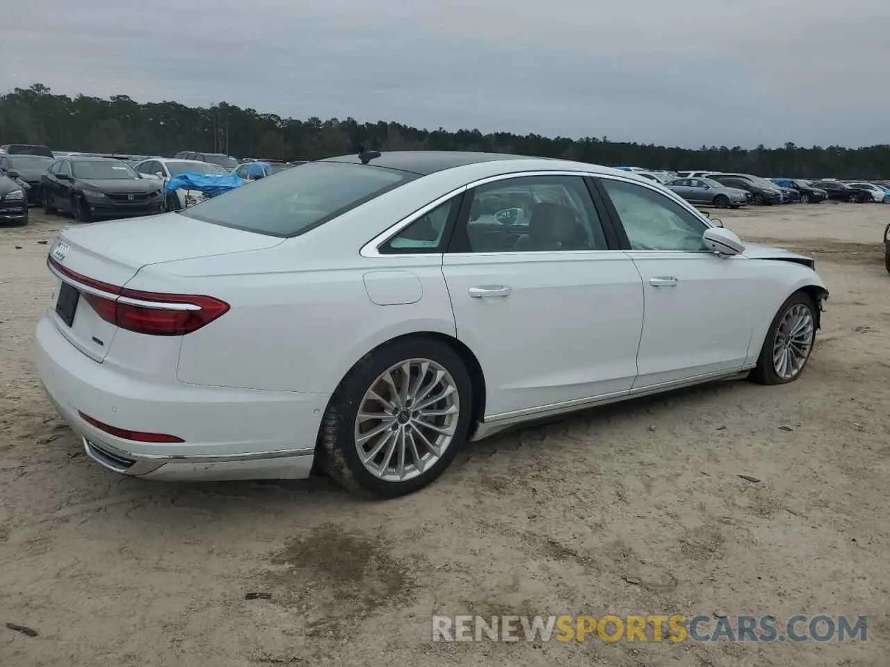 3 fotografías del automóvil dañado WAU8DAF82MN021237 AUDI A8 2021