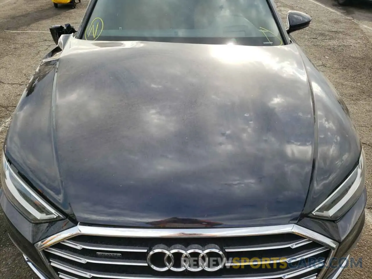 7 fotografías del automóvil dañado WAU8HAF88MN004060 AUDI A8 2021