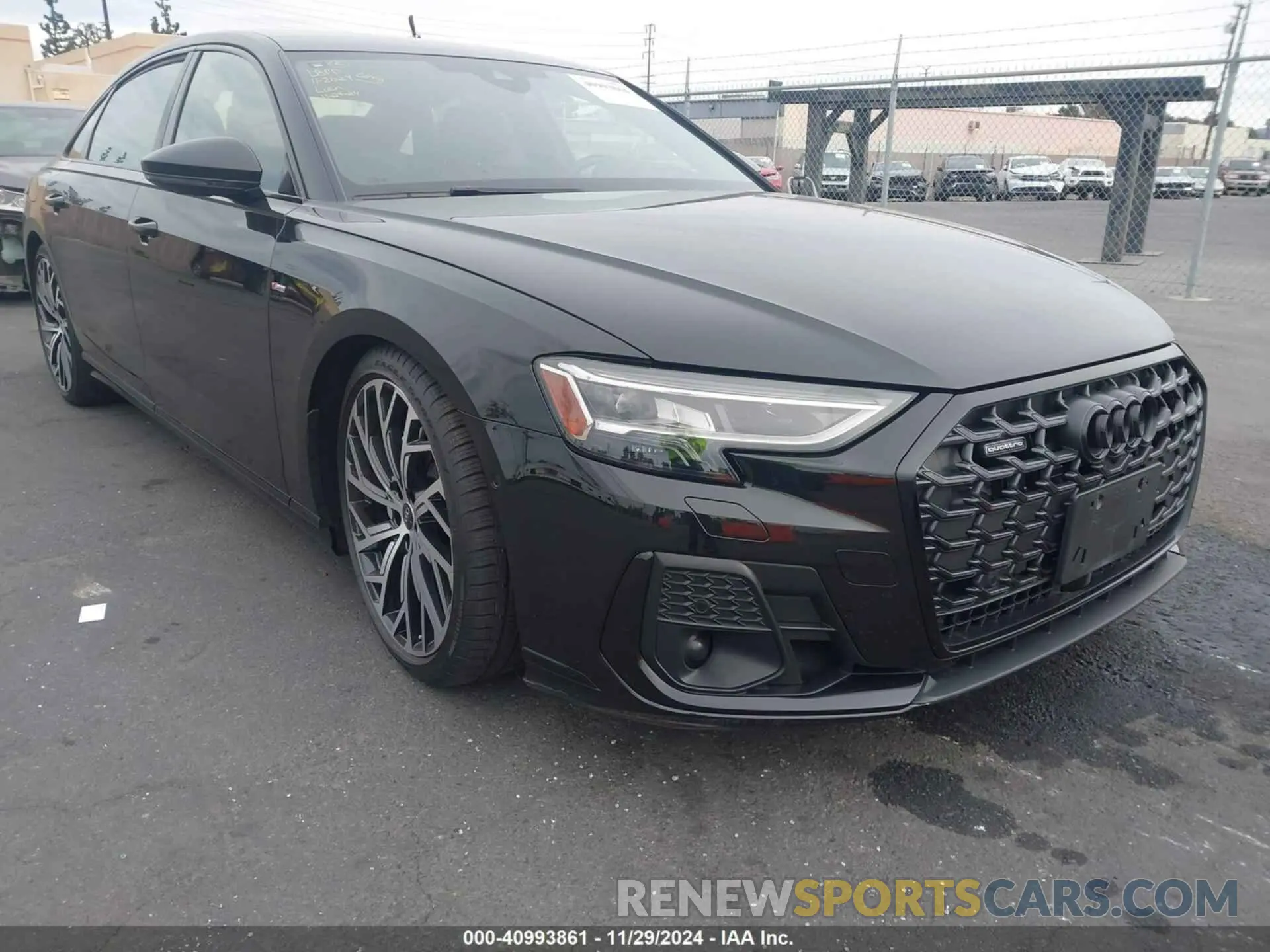 1 fotografías del automóvil dañado WAULDAF86NN005750 AUDI A8 2022