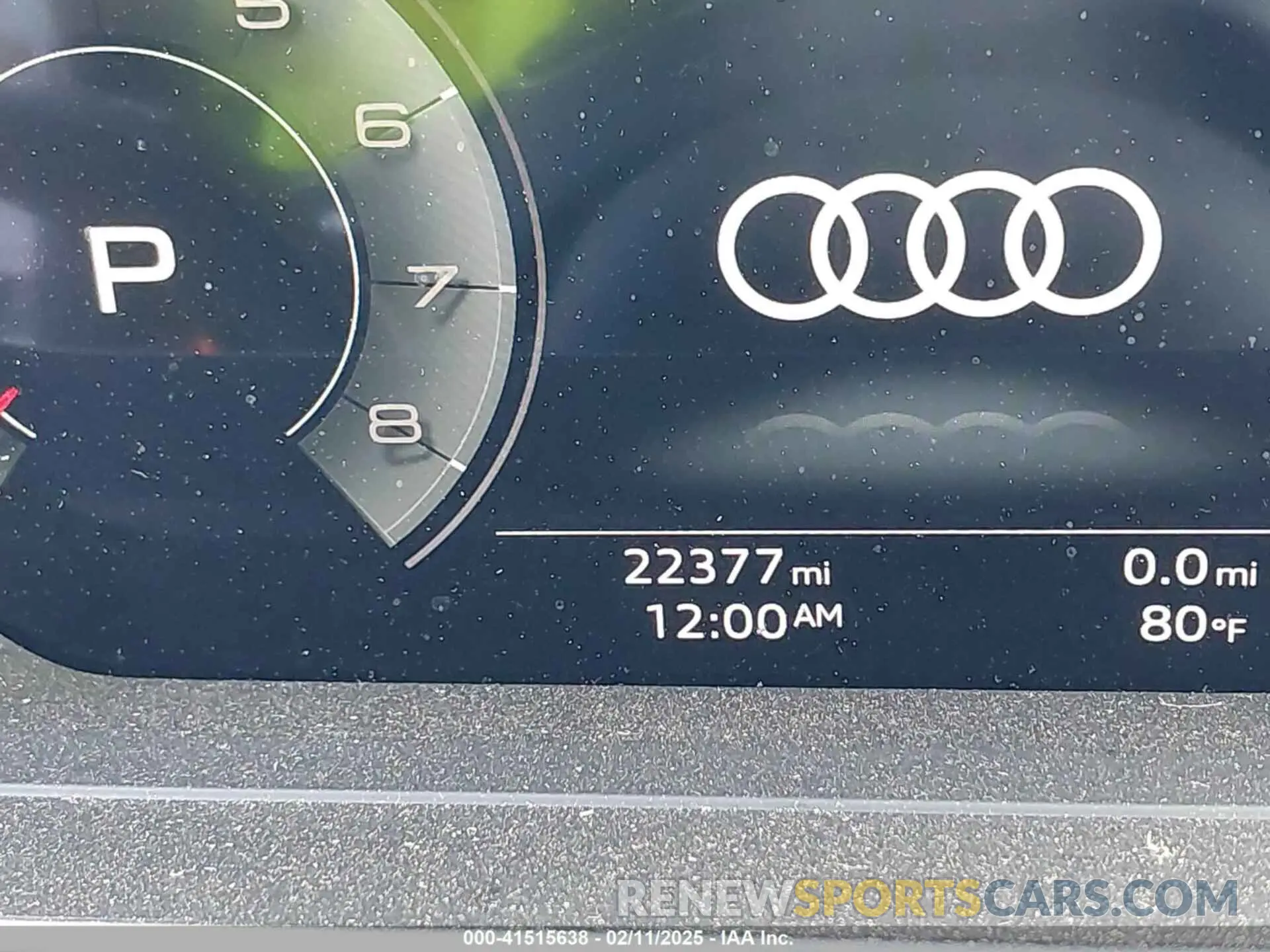 15 fotografías del automóvil dañado WAULDAF87NN001657 AUDI A8 2022
