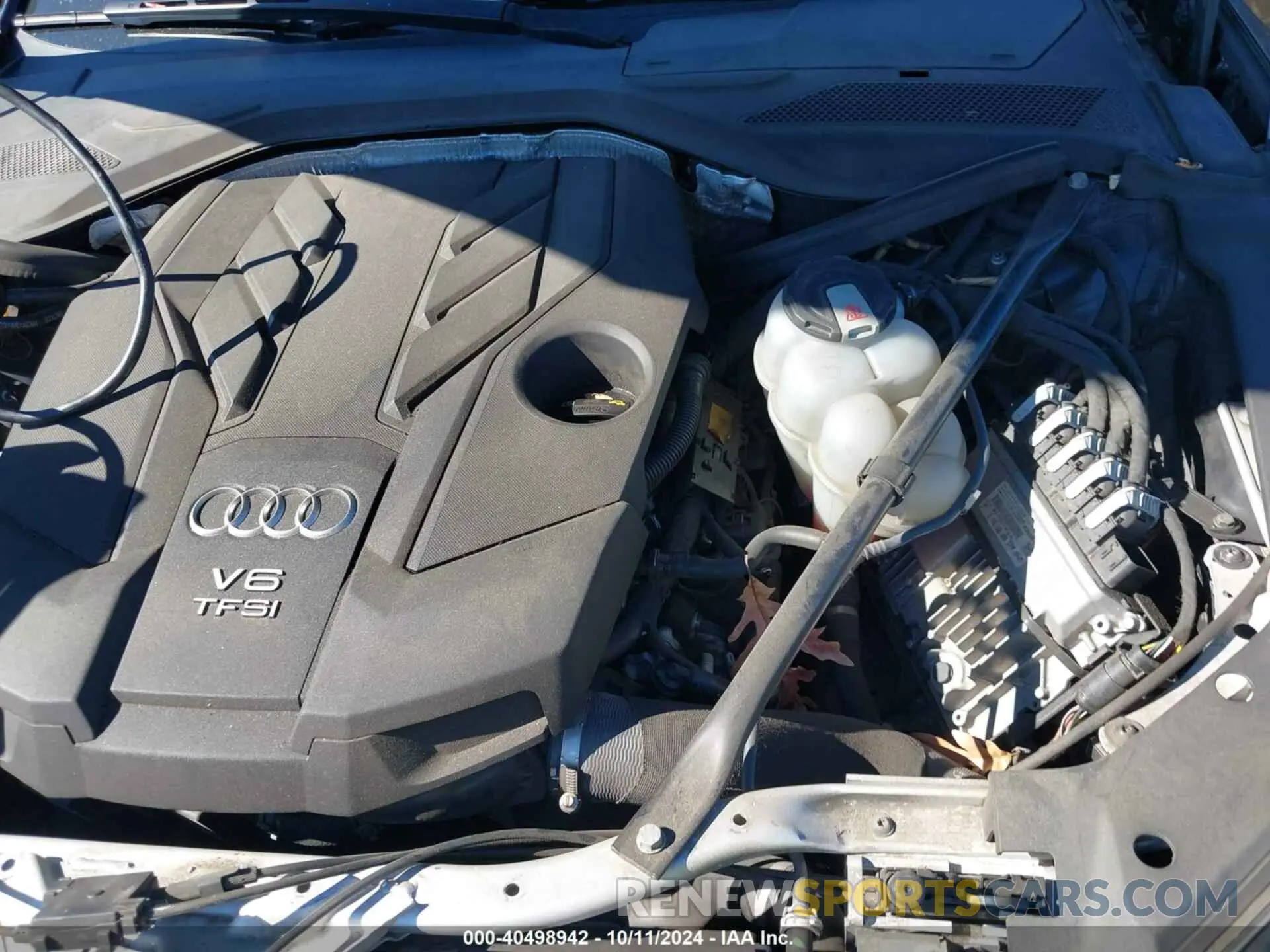 10 fotografías del automóvil dañado WAU8DAF89KN002701 AUDI A8 L 2019