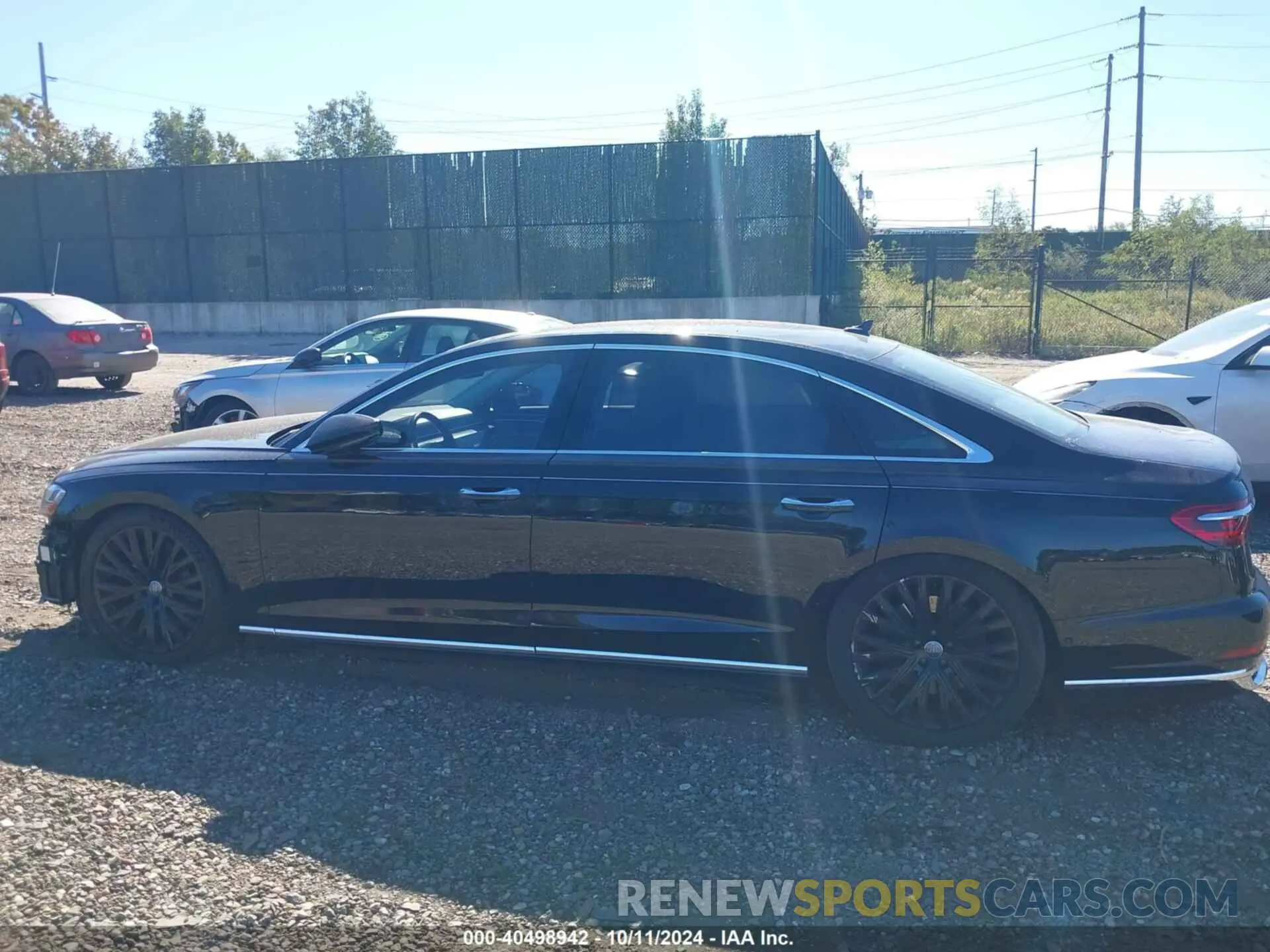 13 fotografías del automóvil dañado WAU8DAF89KN002701 AUDI A8 L 2019