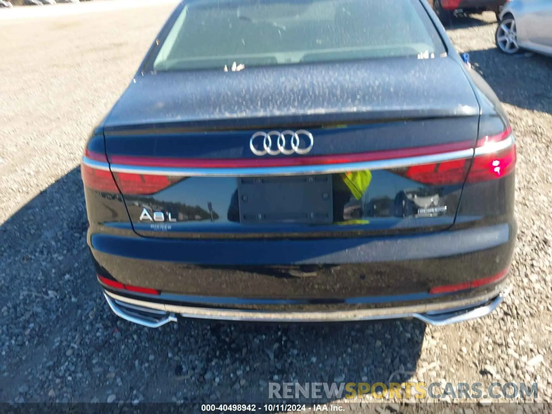 15 fotografías del automóvil dañado WAU8DAF89KN002701 AUDI A8 L 2019