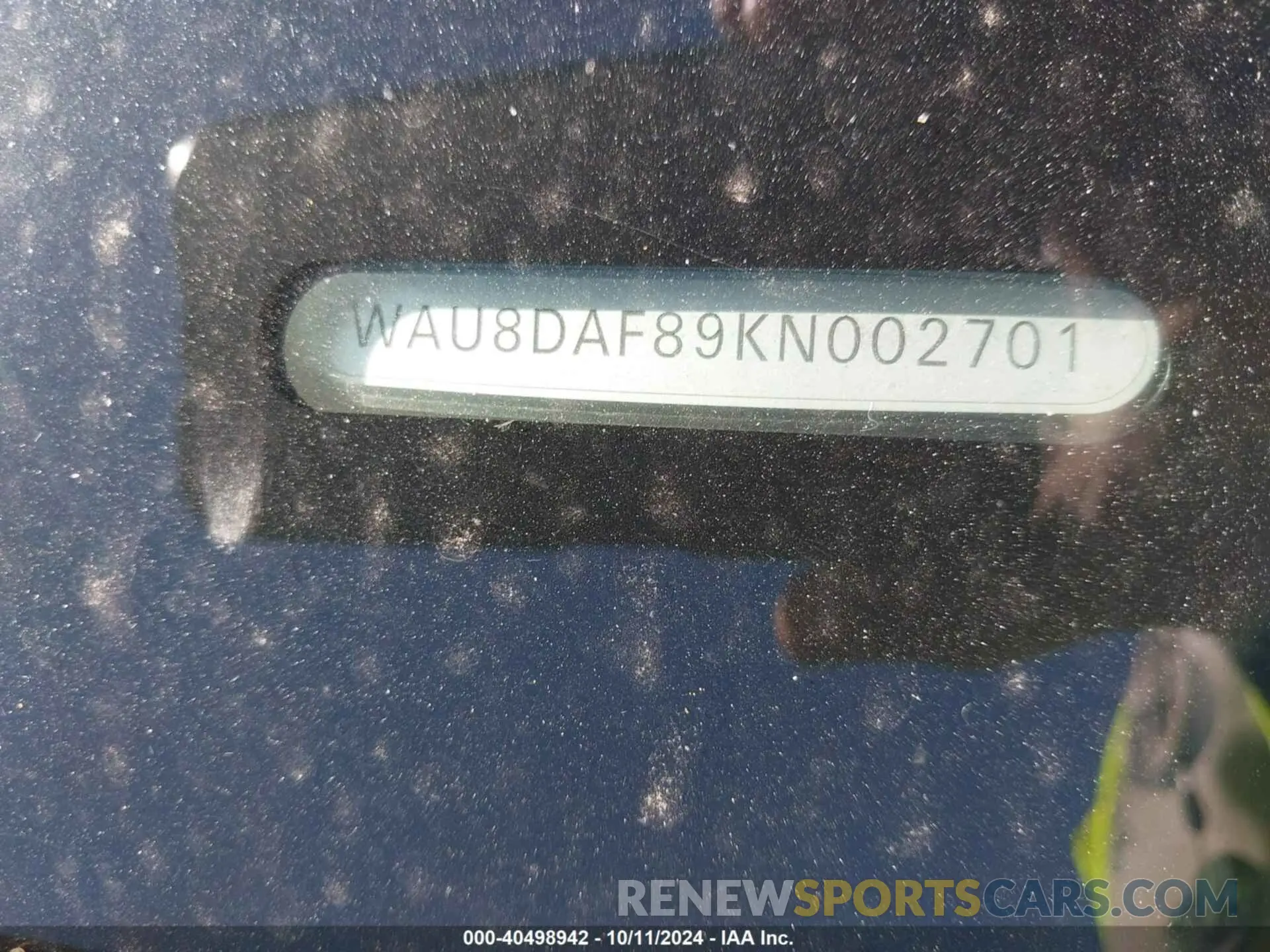 16 fotografías del automóvil dañado WAU8DAF89KN002701 AUDI A8 L 2019