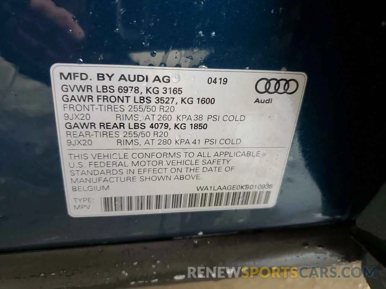 14 fotografías del automóvil dañado WA1LAAGE0KB010935 AUDI E-TRON 2019