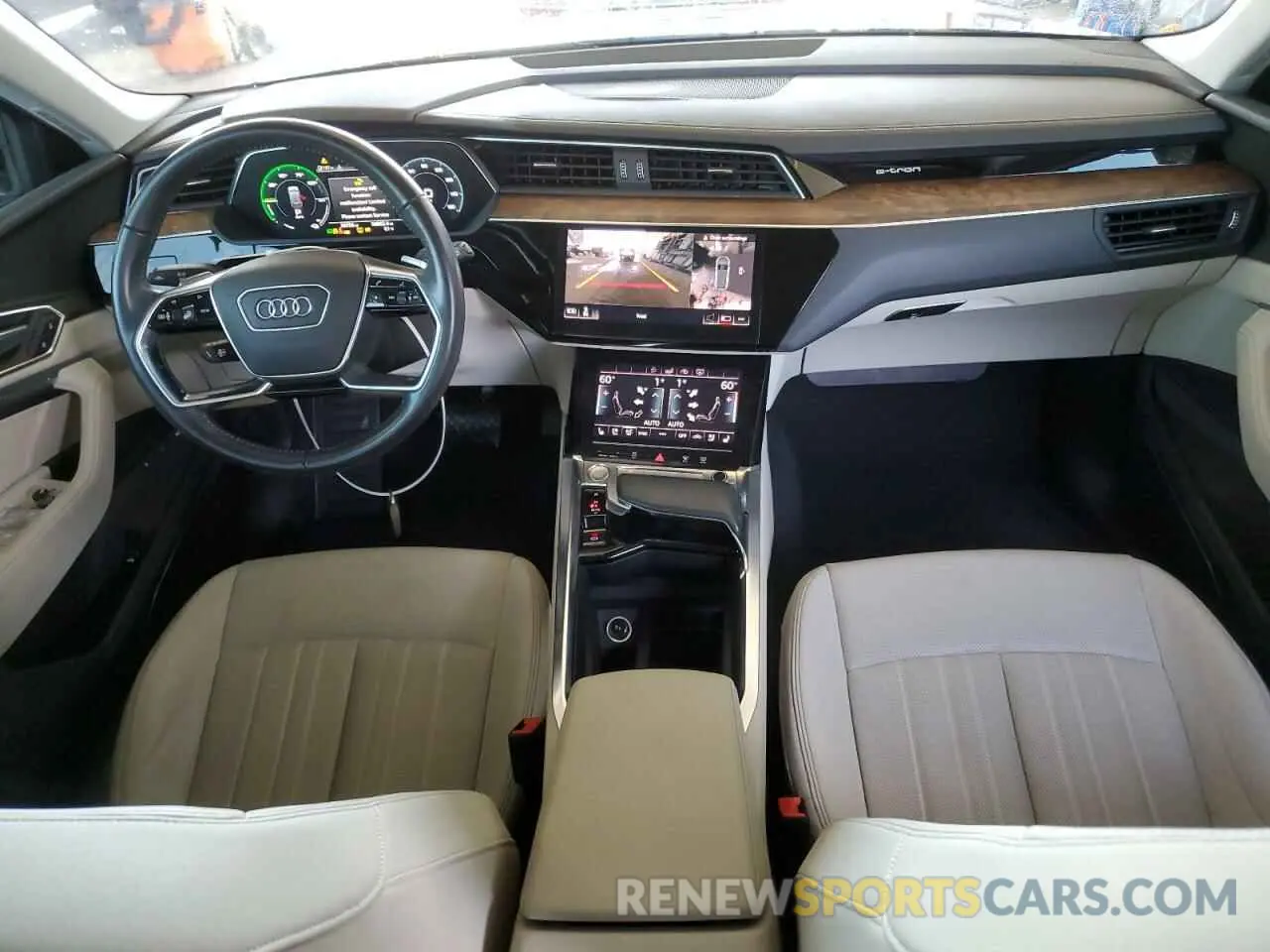 8 fotografías del automóvil dañado WA1LAAGE0KB010935 AUDI E-TRON 2019