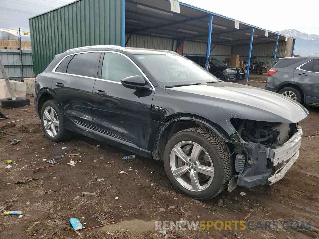 4 fotografías del automóvil dañado WA1LAAGE0KB021160 AUDI E-TRON 2019