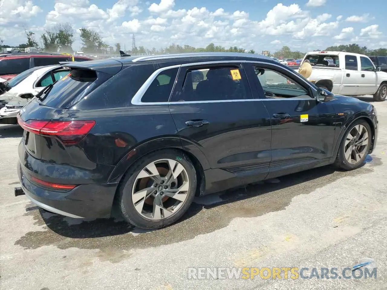 3 fotografías del automóvil dañado WA1LAAGE0KB022602 AUDI E-TRON 2019